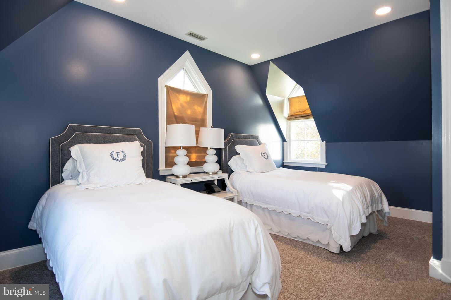 OXFORD - Residential