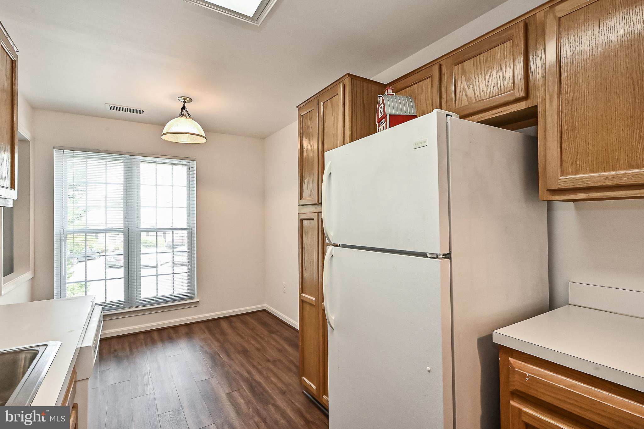 GUNSTON CORNER - Residential