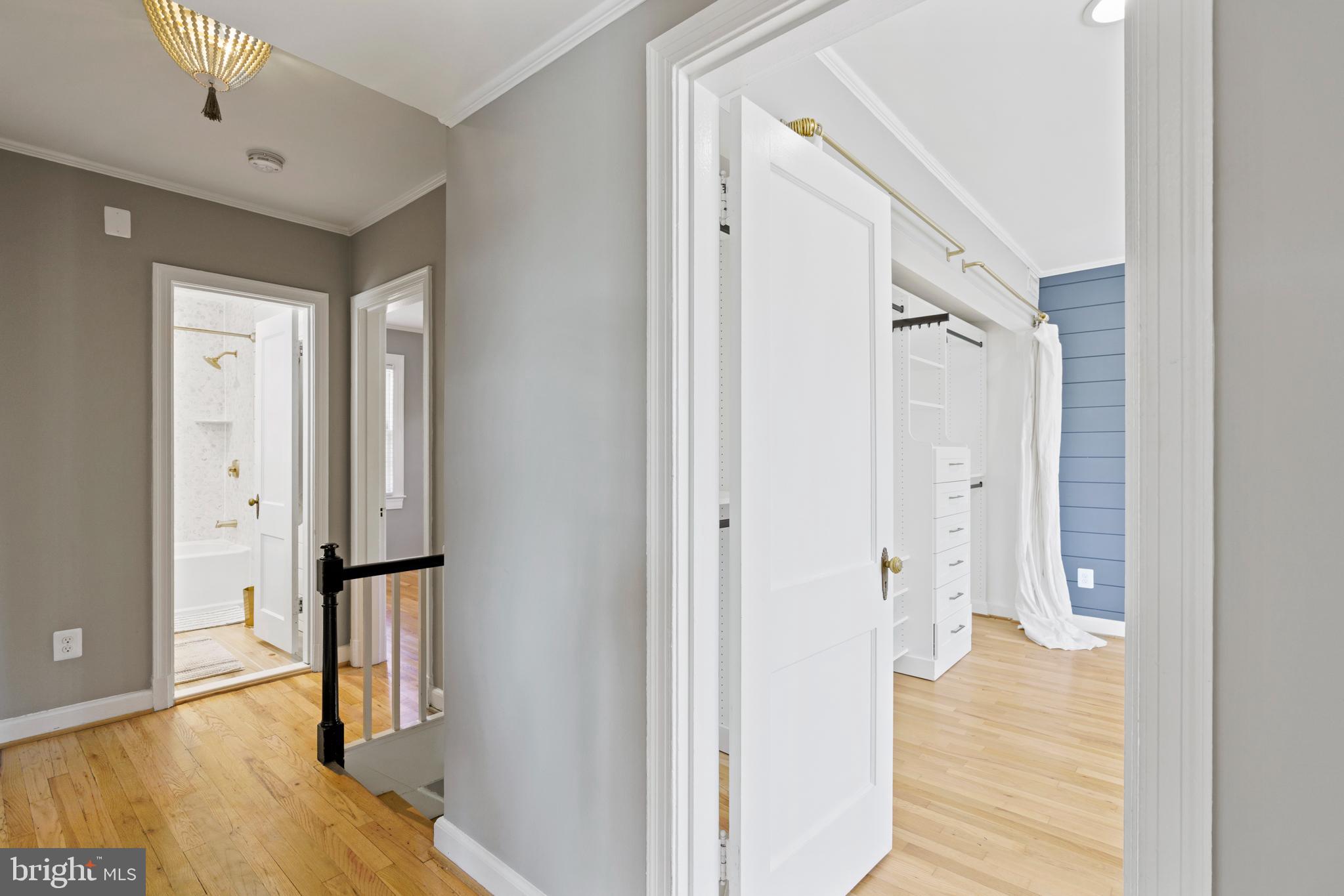 ARLINGTON VILLAGE - Residential Lease