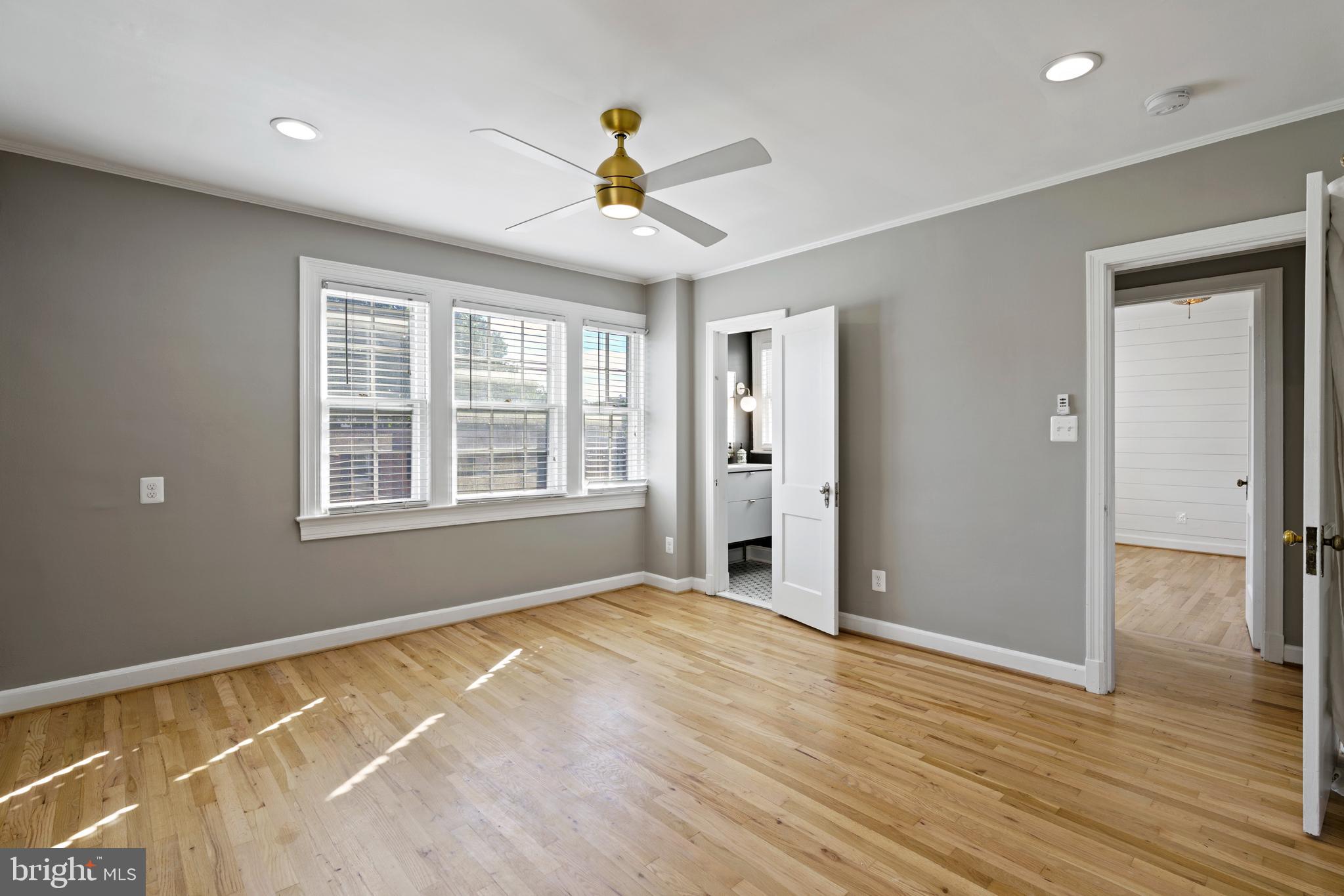 ARLINGTON VILLAGE - Residential Lease