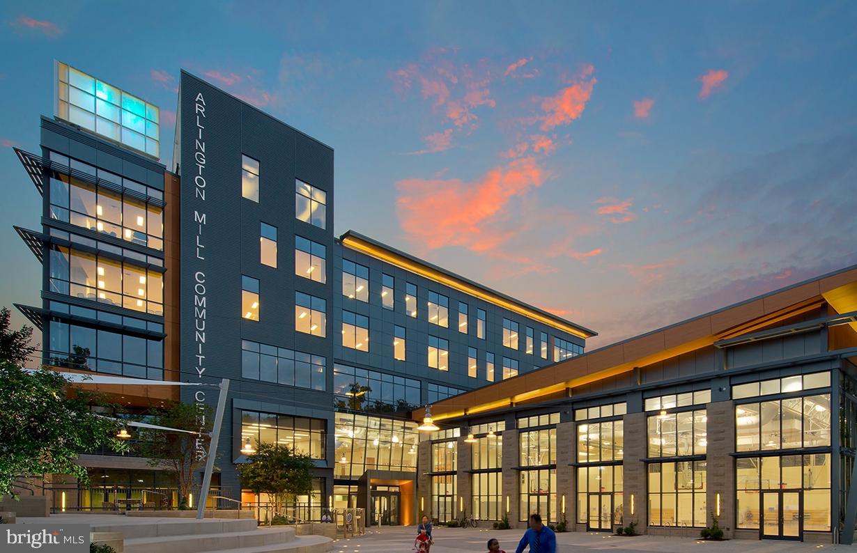 ARLINGTON VILLAGE - Residential Lease