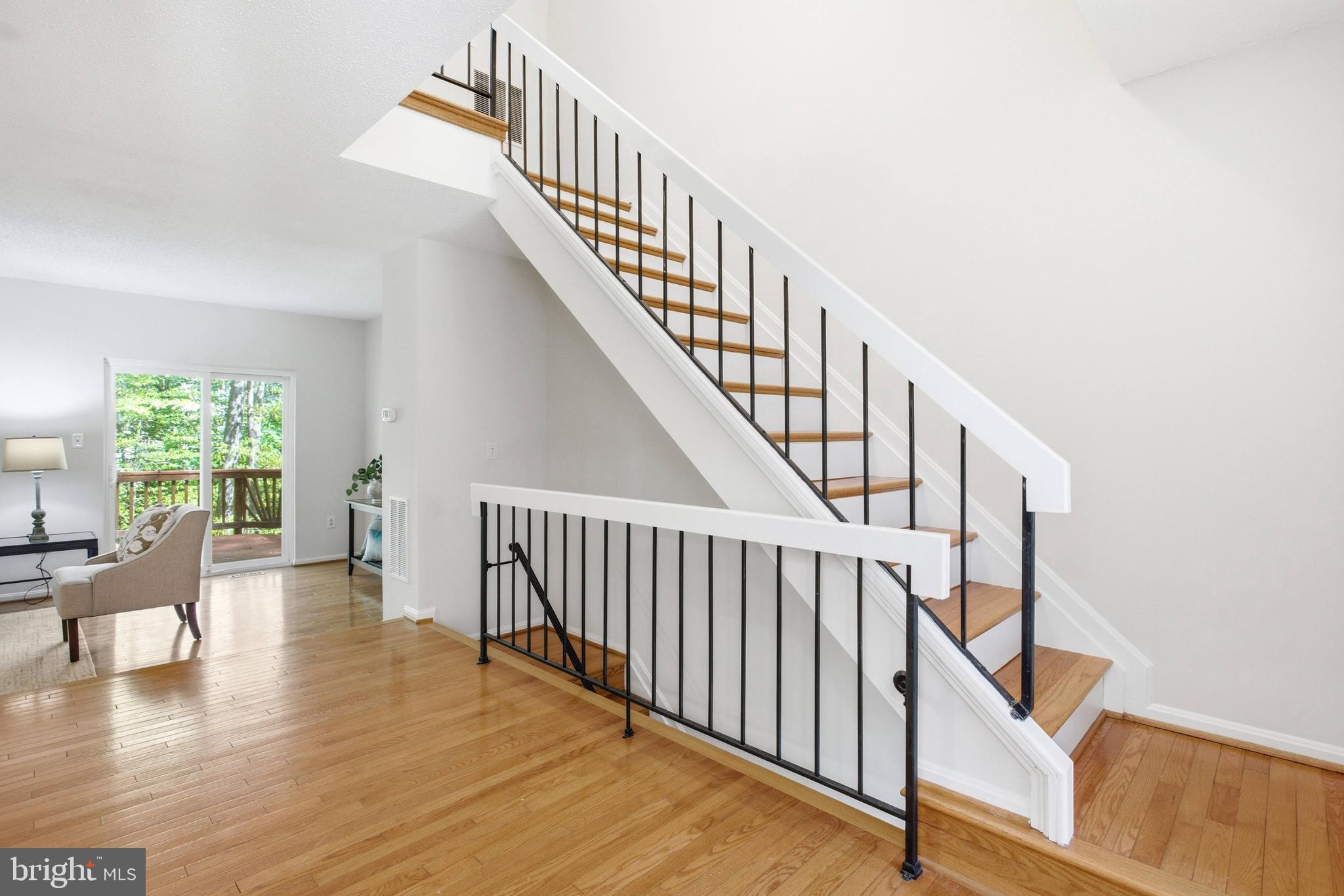 5807 WALDEN COMMONS COURT