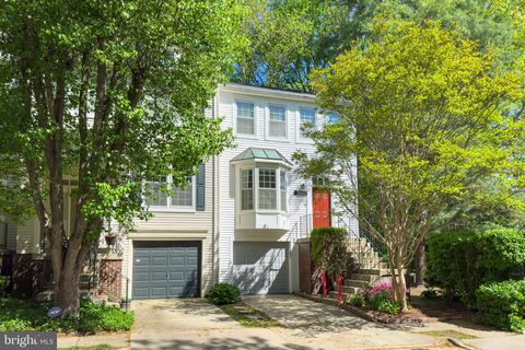 5807 WALDEN COMMONS COURT BURKE VA 22015