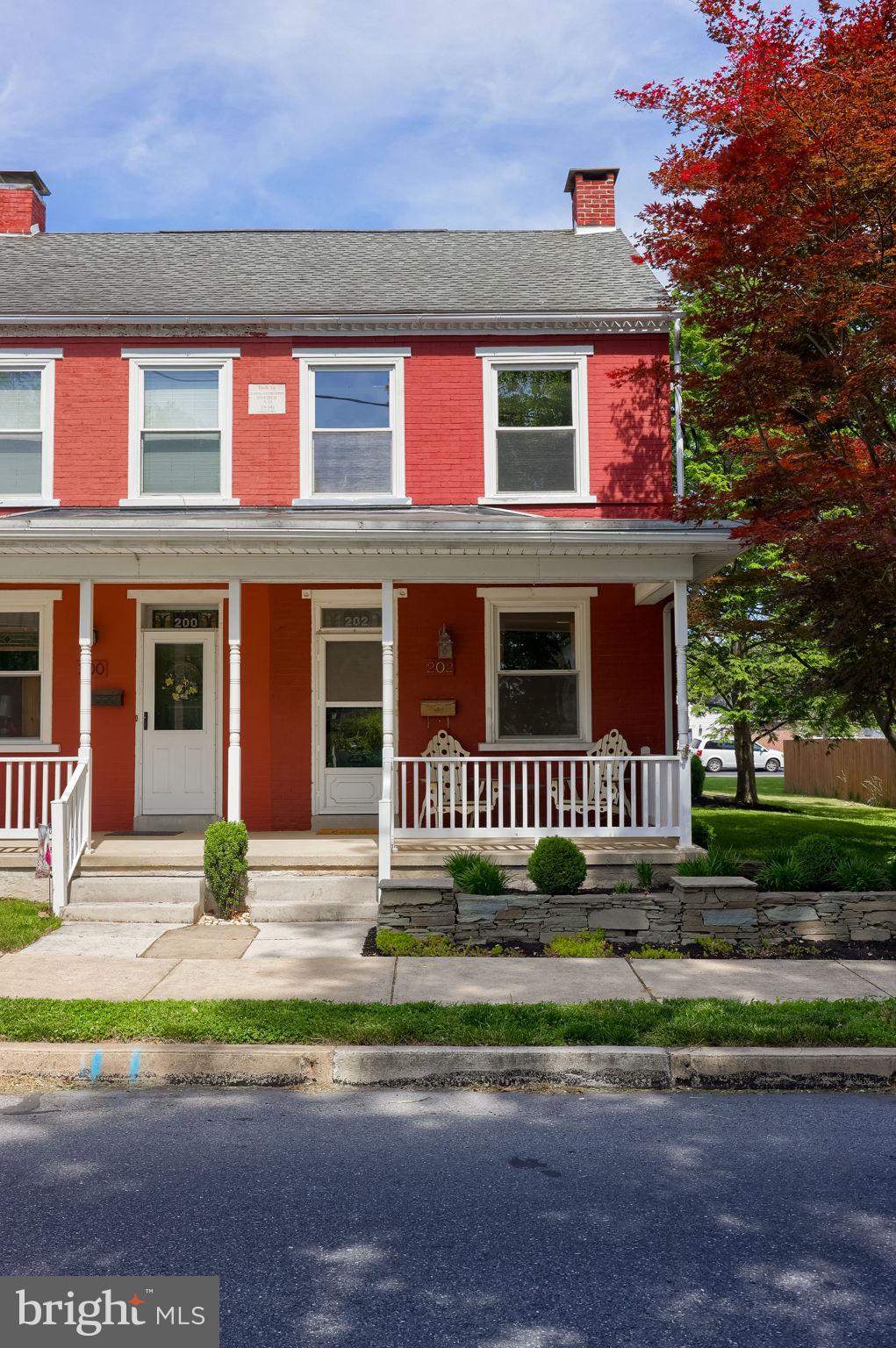 202 N 6TH STREET
