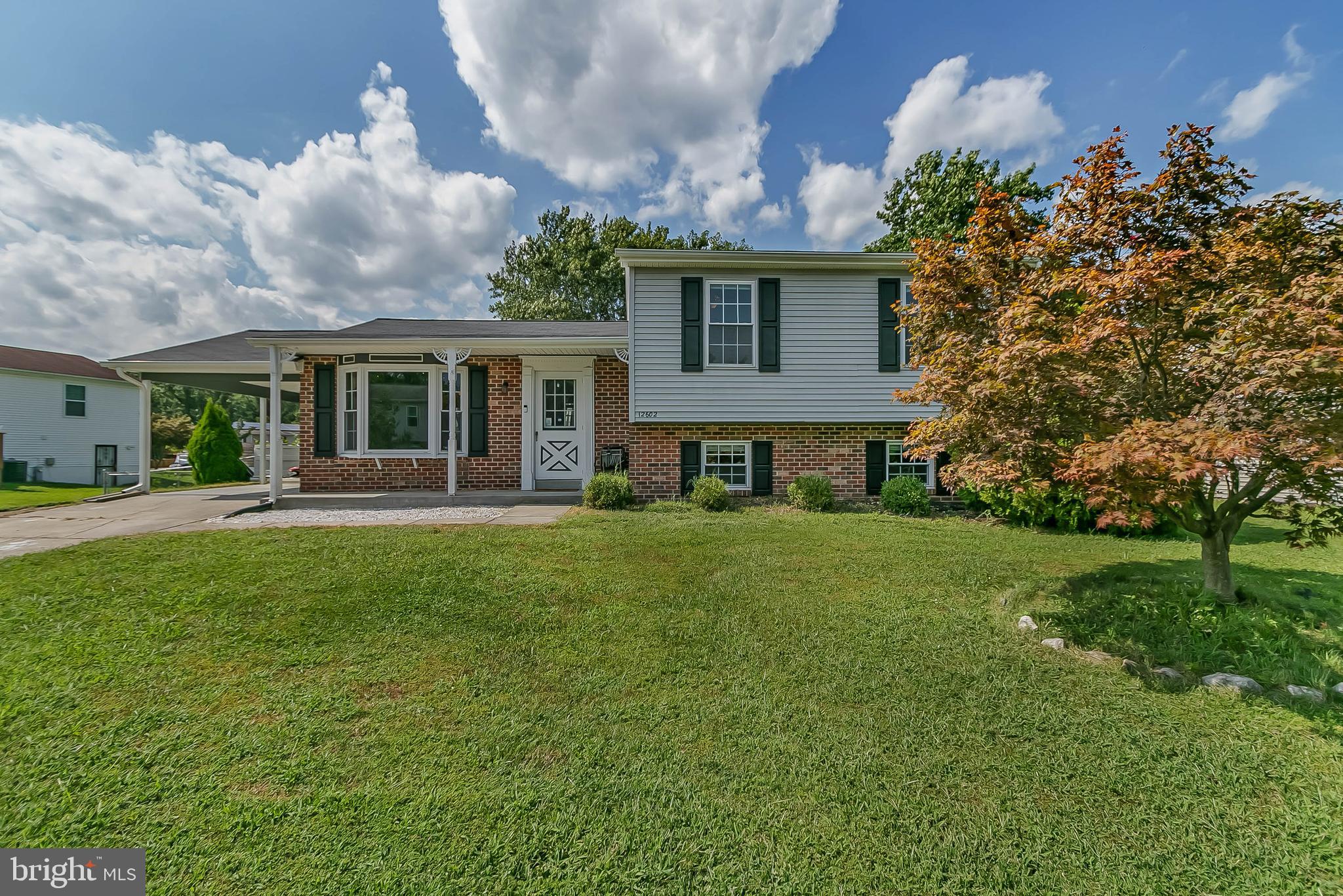 HILLMEADE STATION - Residential