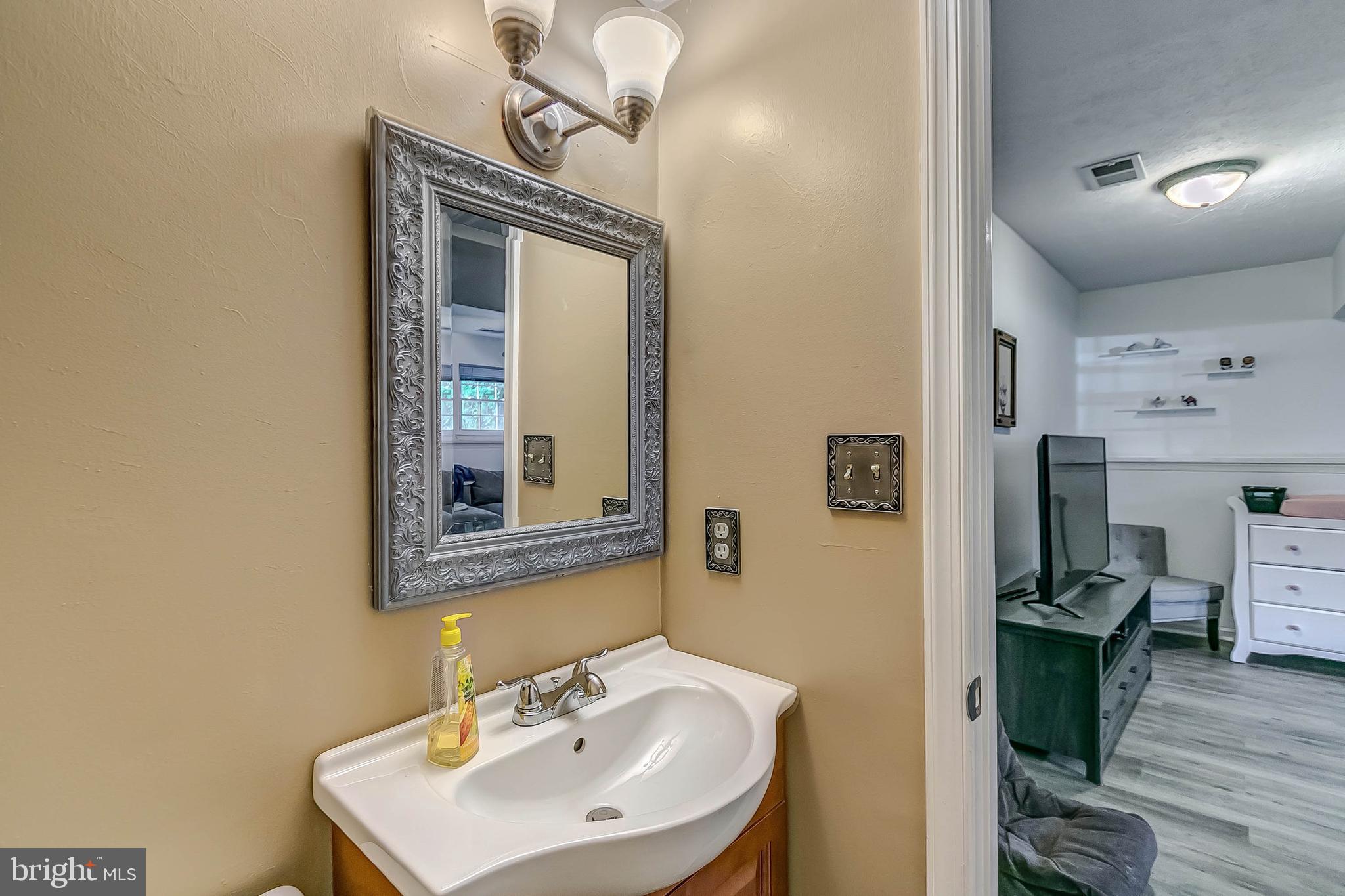 HILLMEADE STATION - Residential