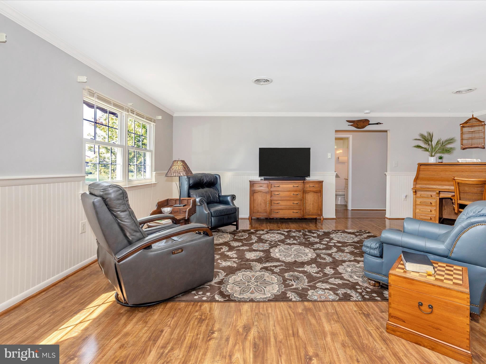 CRESTWOOD VILLAGE - Residential