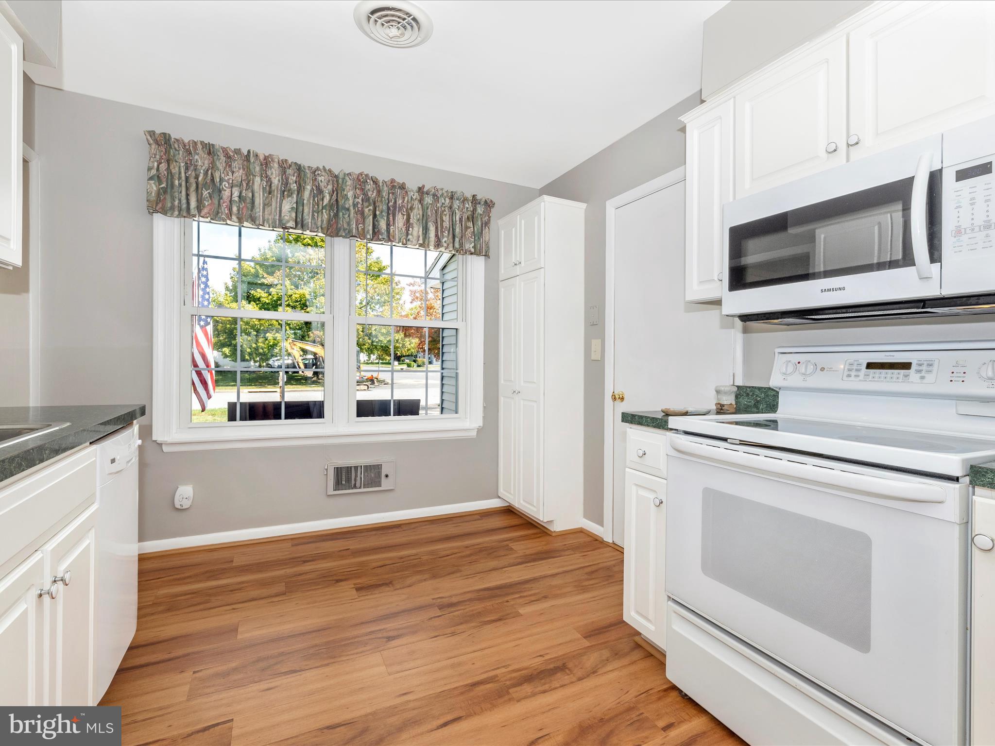 CRESTWOOD VILLAGE - Residential