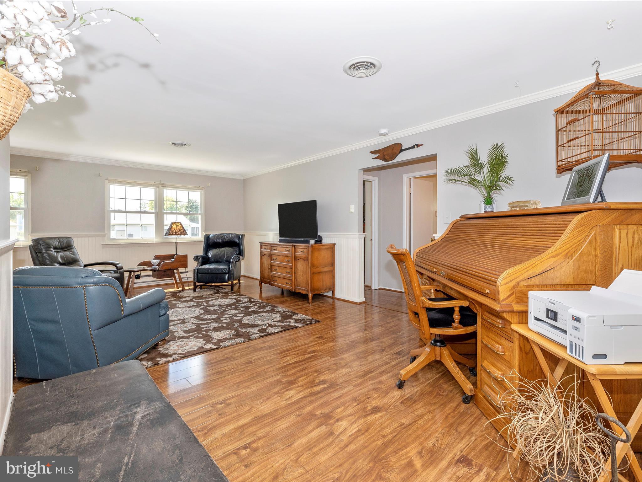 CRESTWOOD VILLAGE - Residential