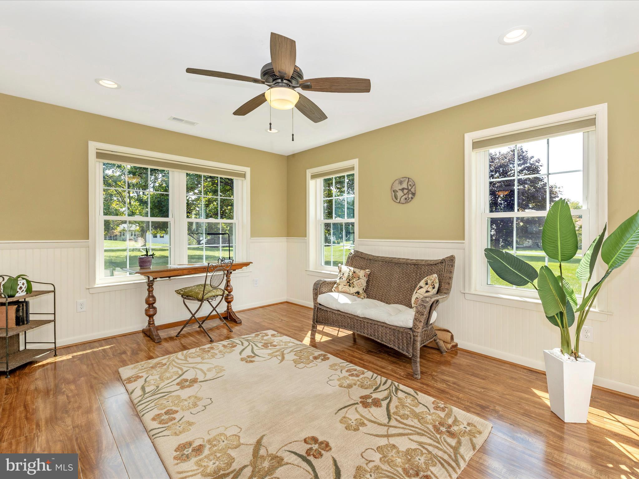 CRESTWOOD VILLAGE - Residential