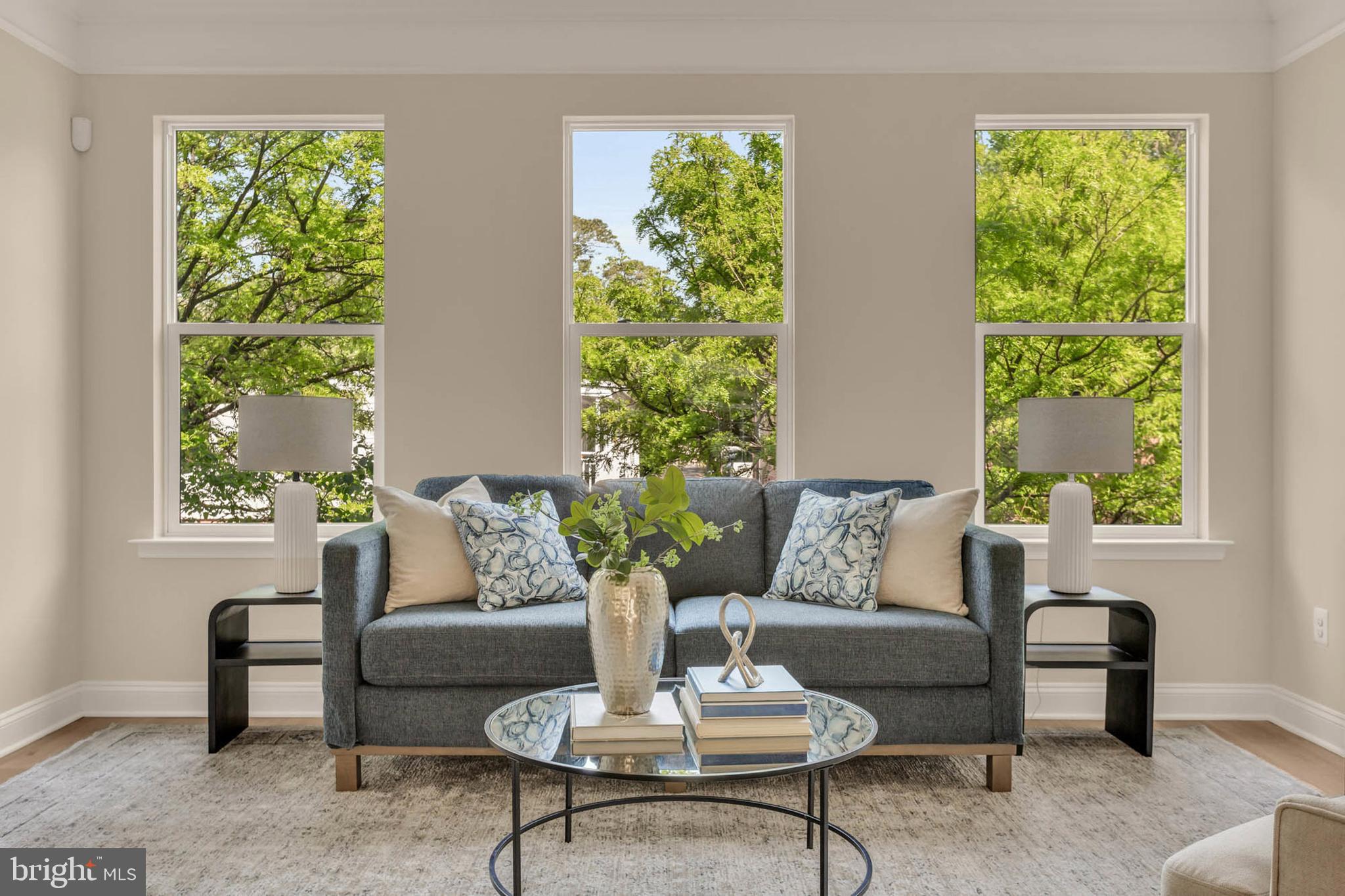 UPTOWN AT MURRAY HILL - Residential