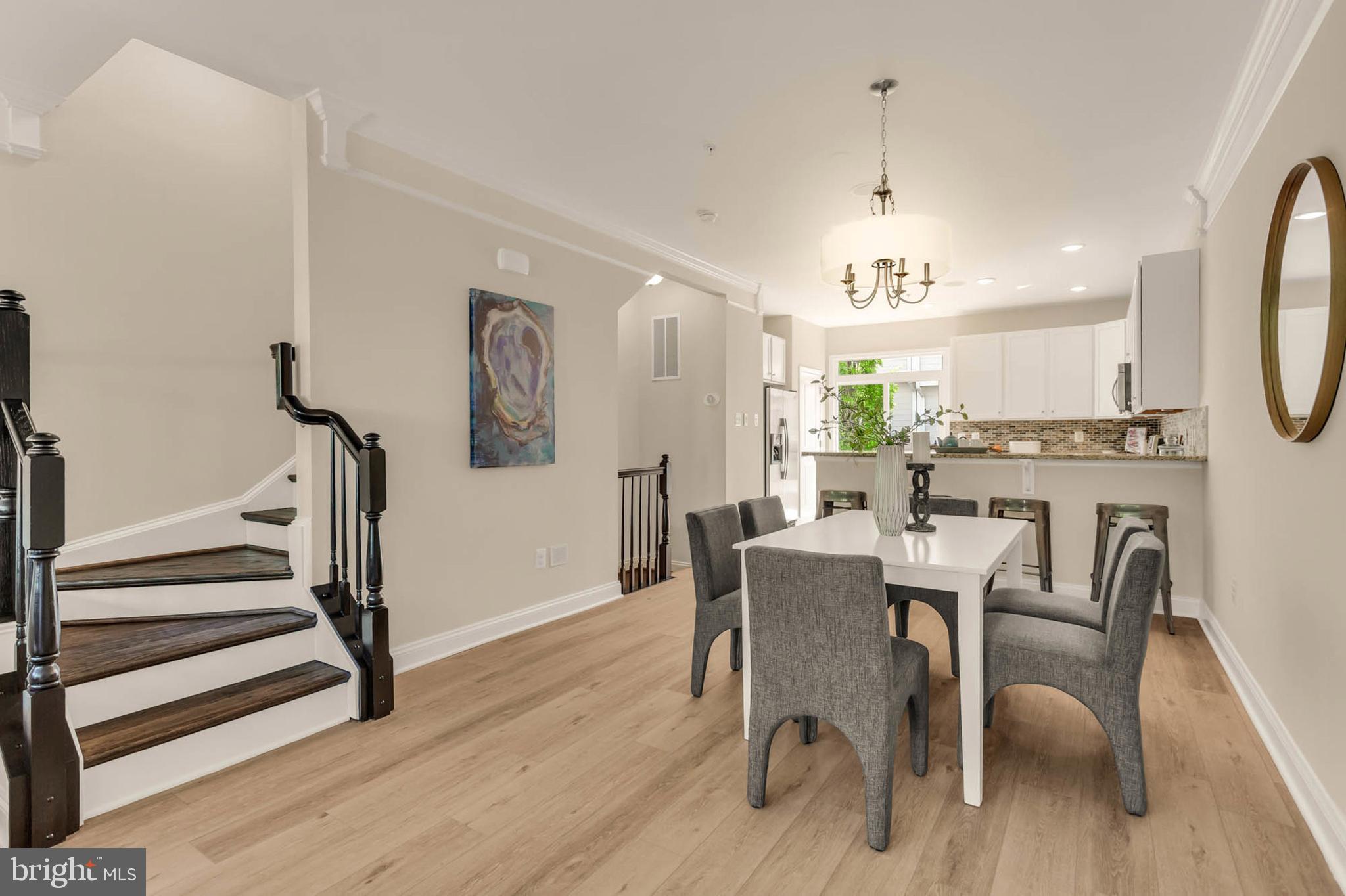 UPTOWN AT MURRAY HILL - Residential