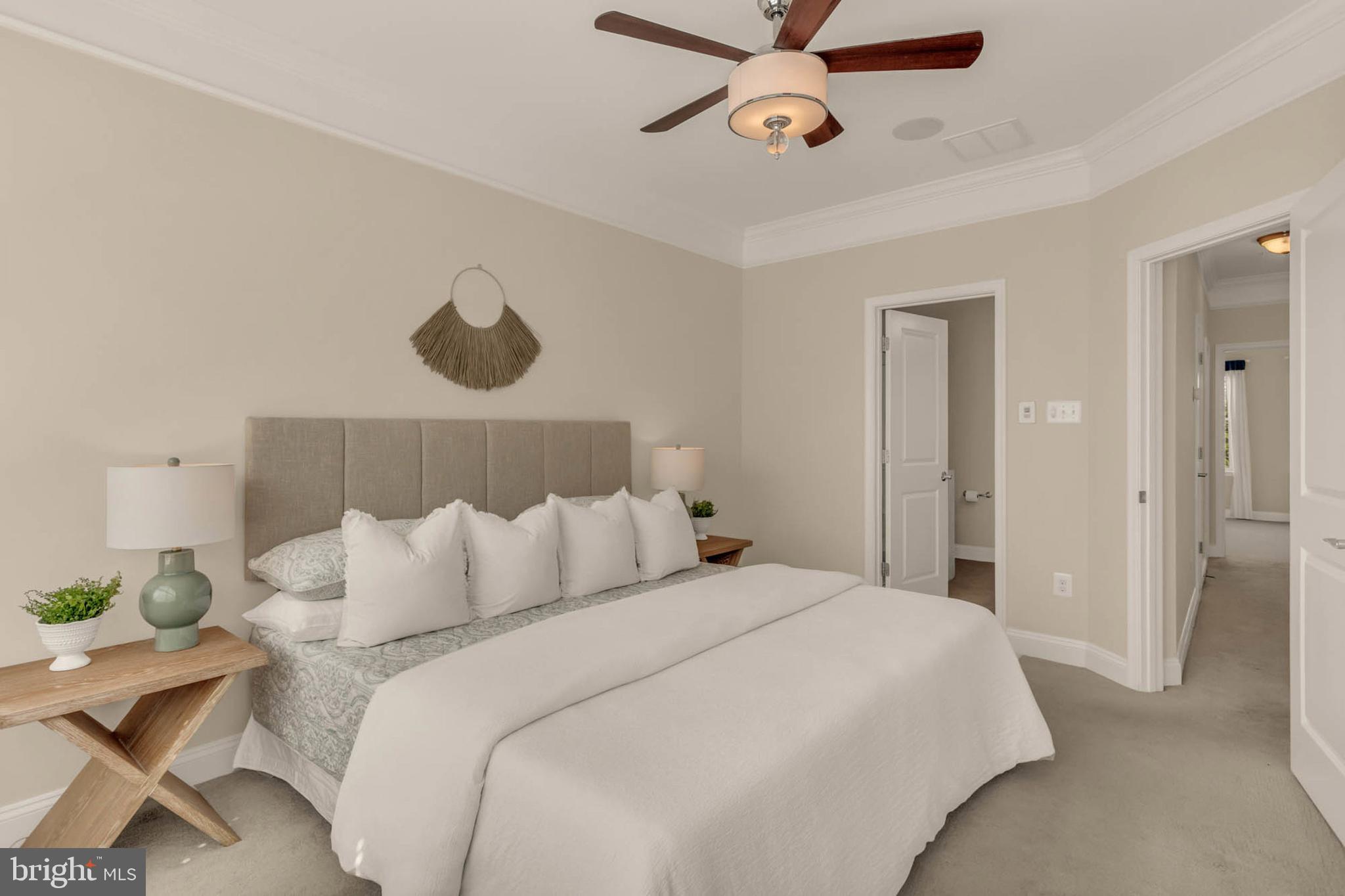 UPTOWN AT MURRAY HILL - Residential