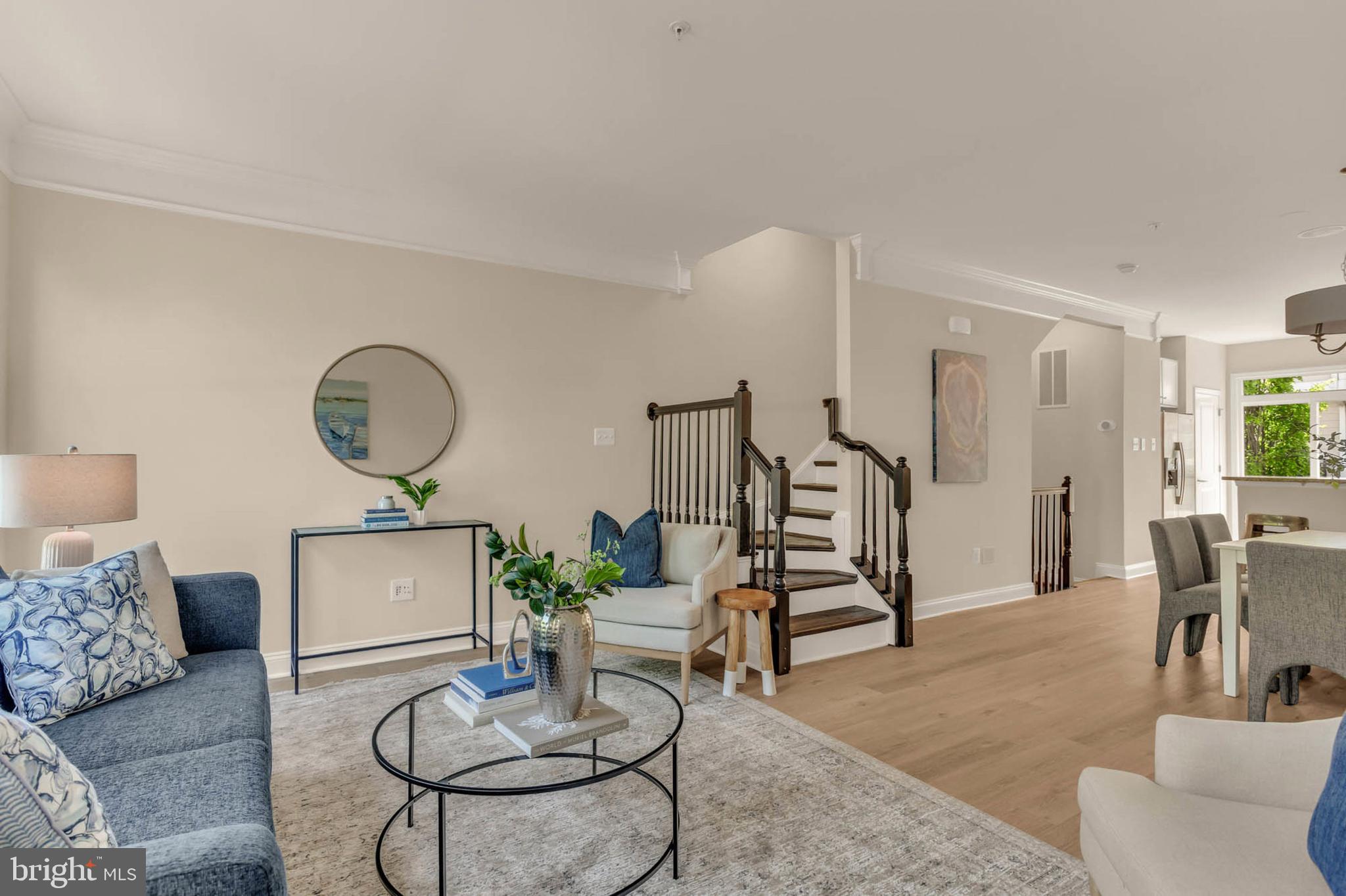 UPTOWN AT MURRAY HILL - Residential