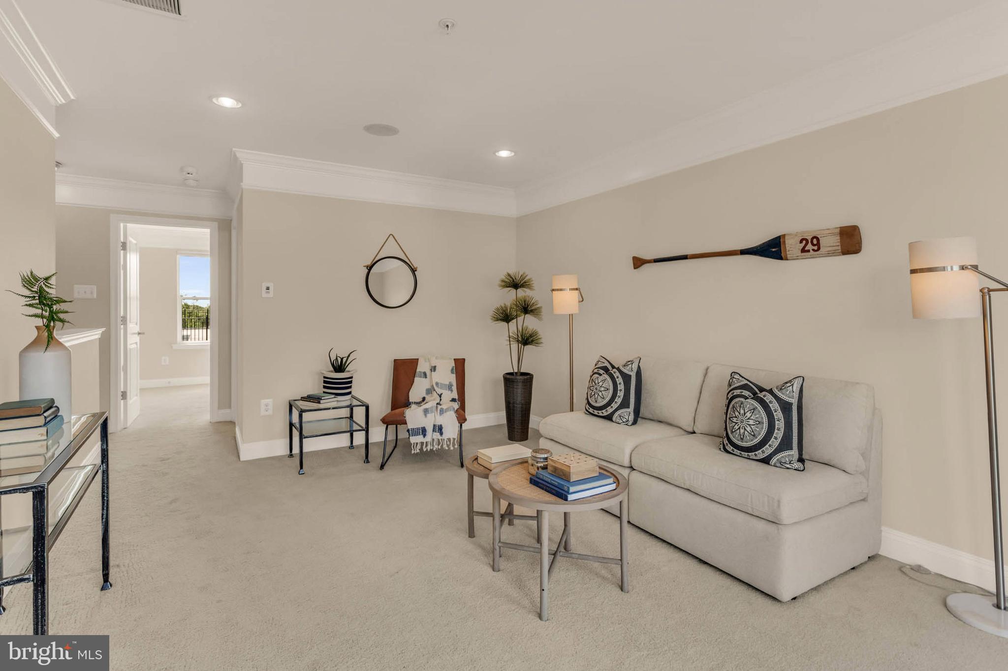 UPTOWN AT MURRAY HILL - Residential