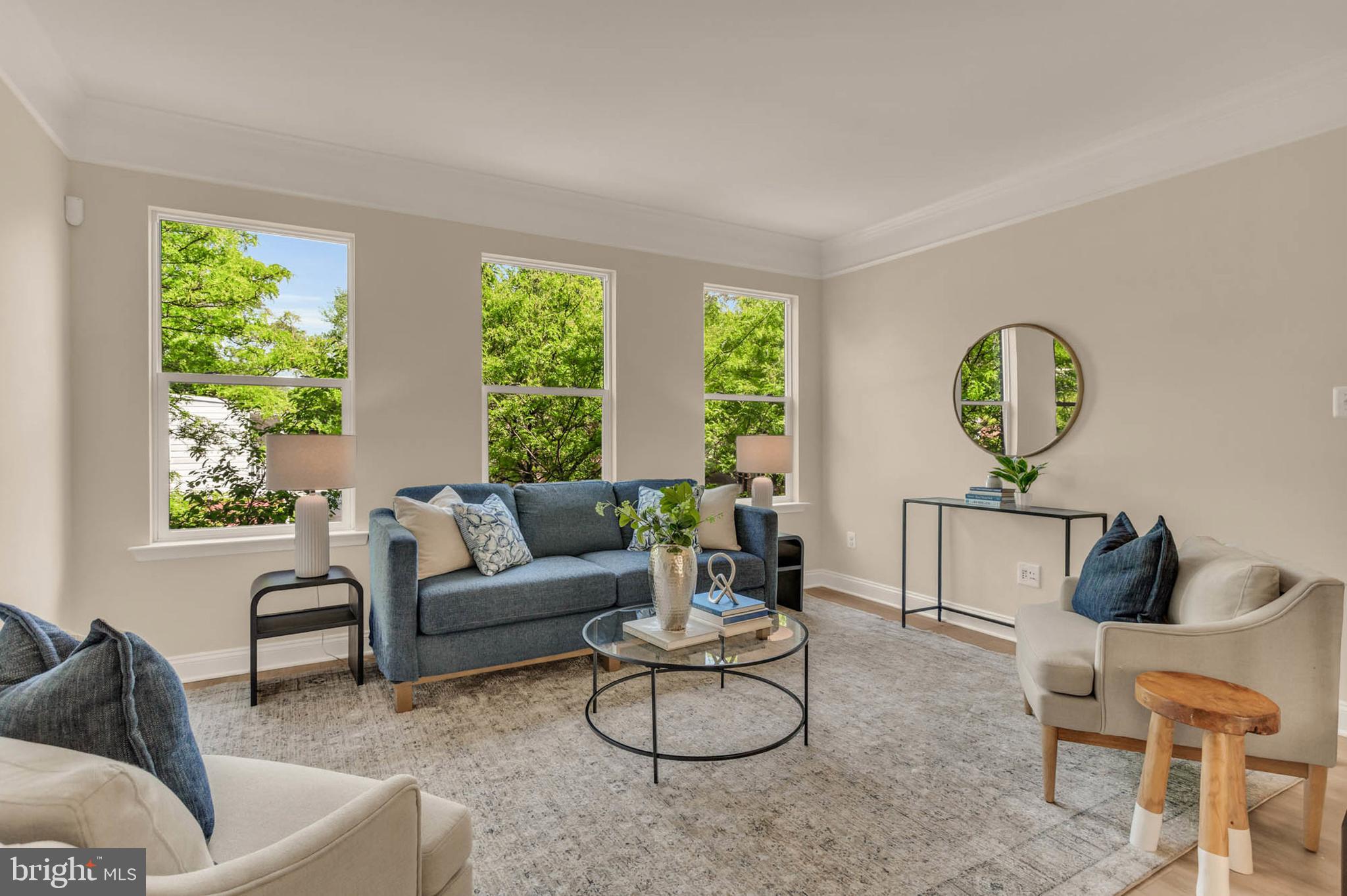 UPTOWN AT MURRAY HILL - Residential