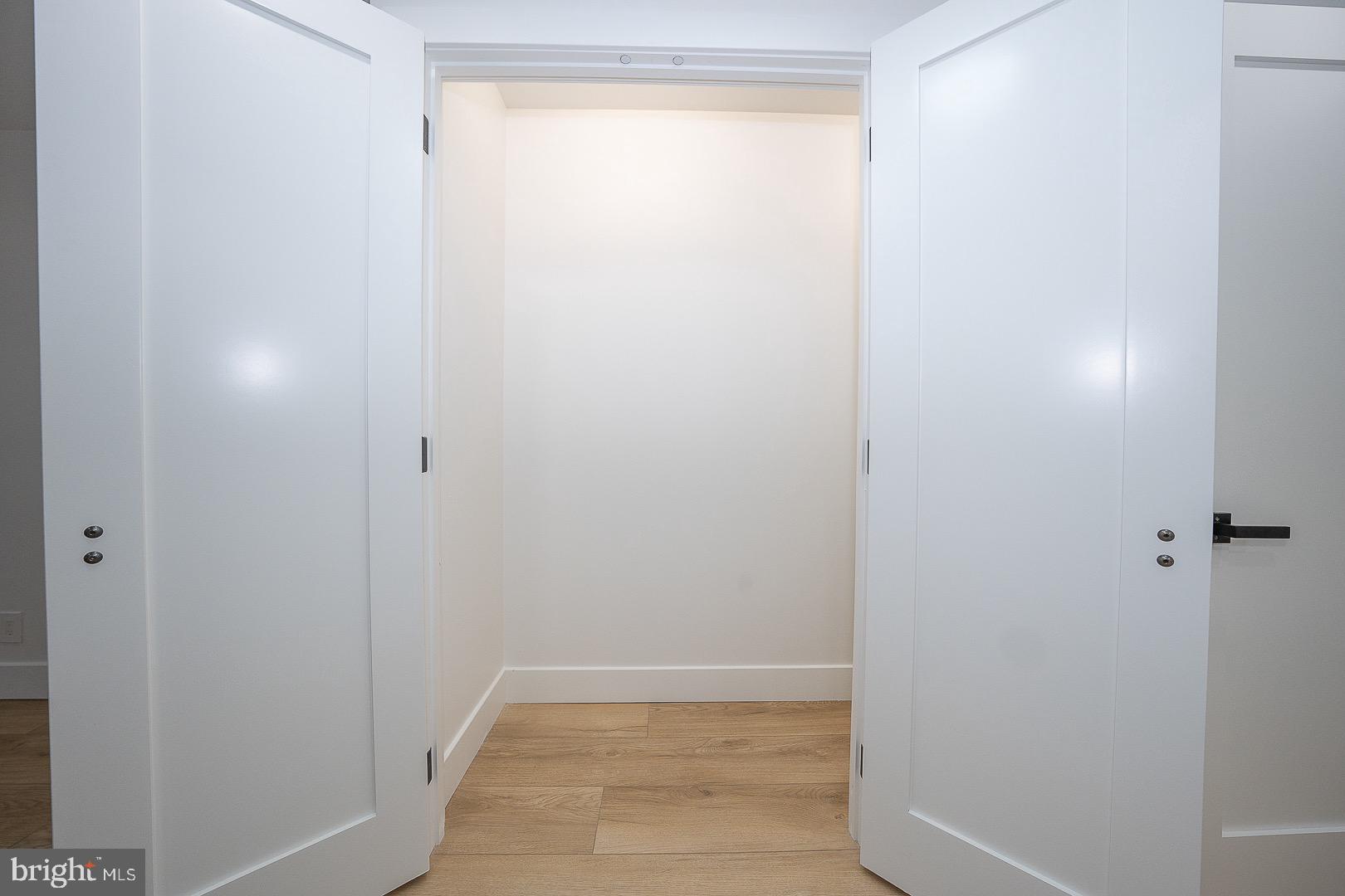 VALLEY FORGE TOWER - Residential