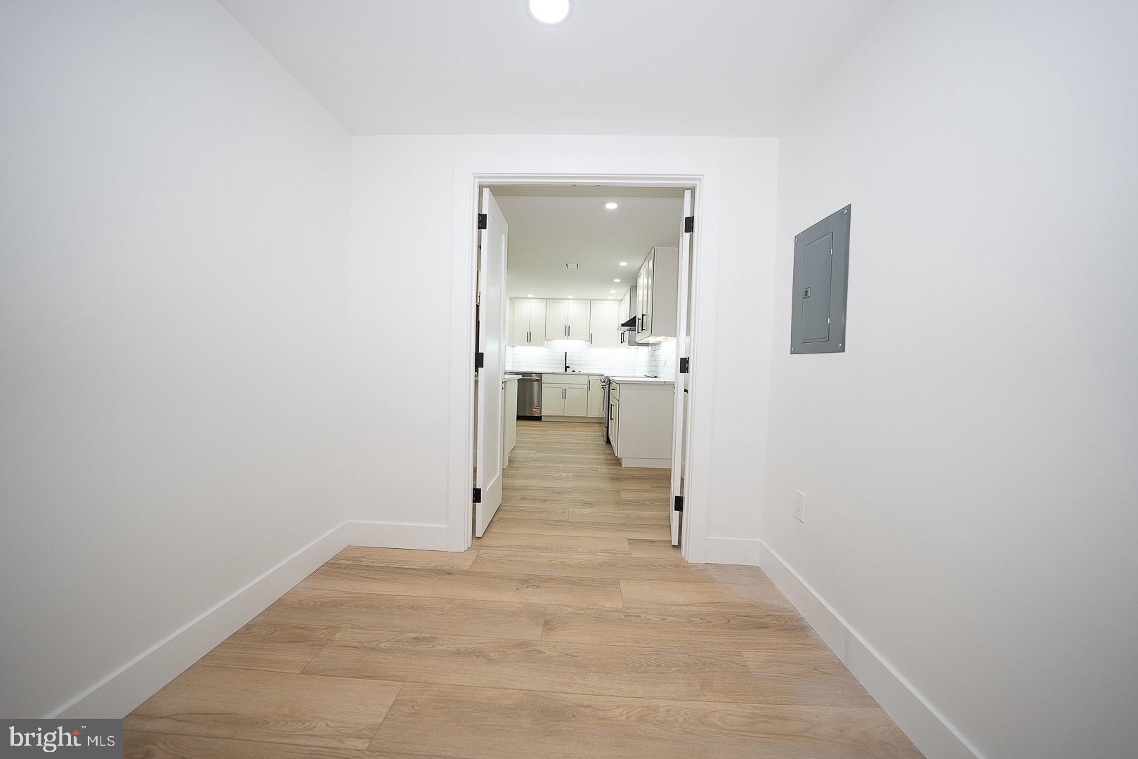 VALLEY FORGE TOWER - Residential