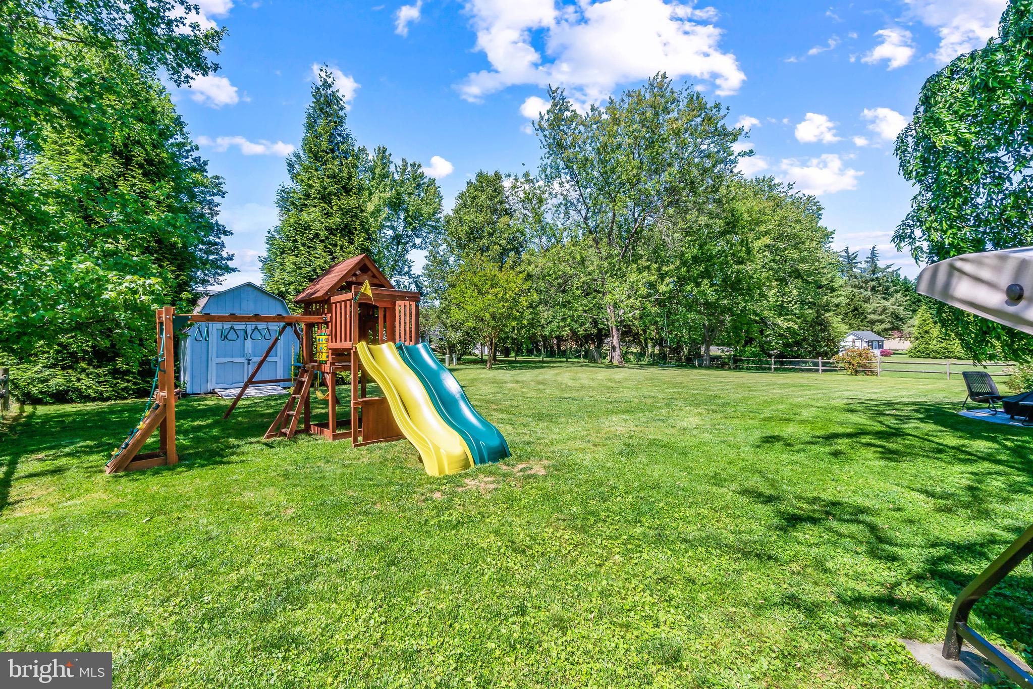 WOODLAWN - Residential