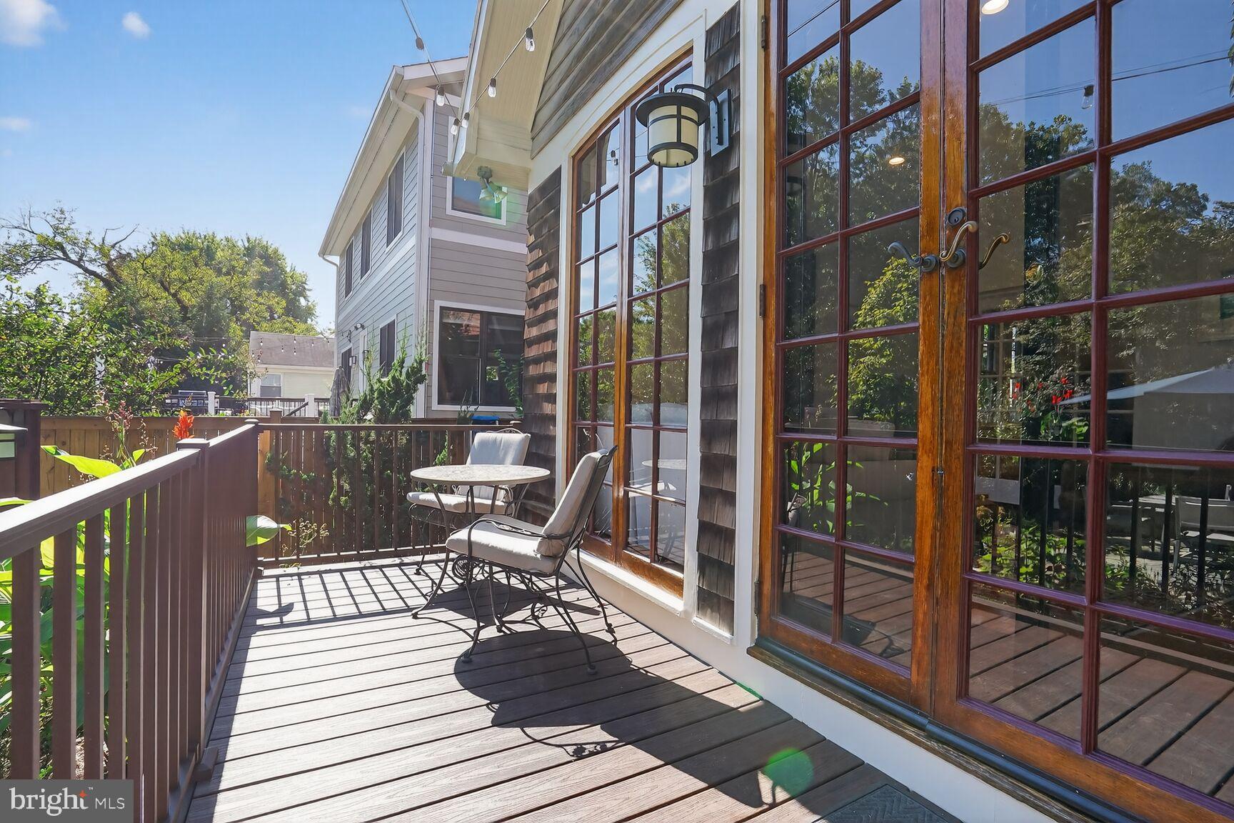 LEEWAY GARDENS - Residential