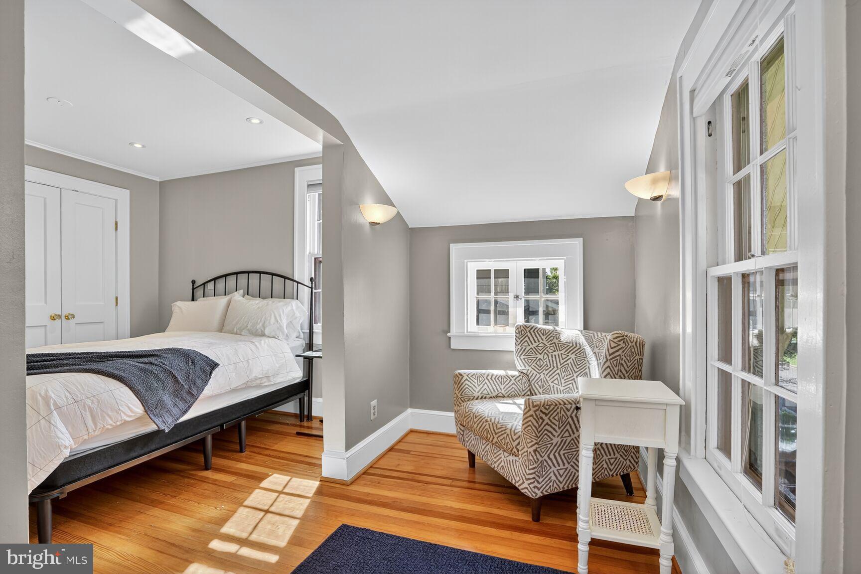 LEEWAY GARDENS - Residential