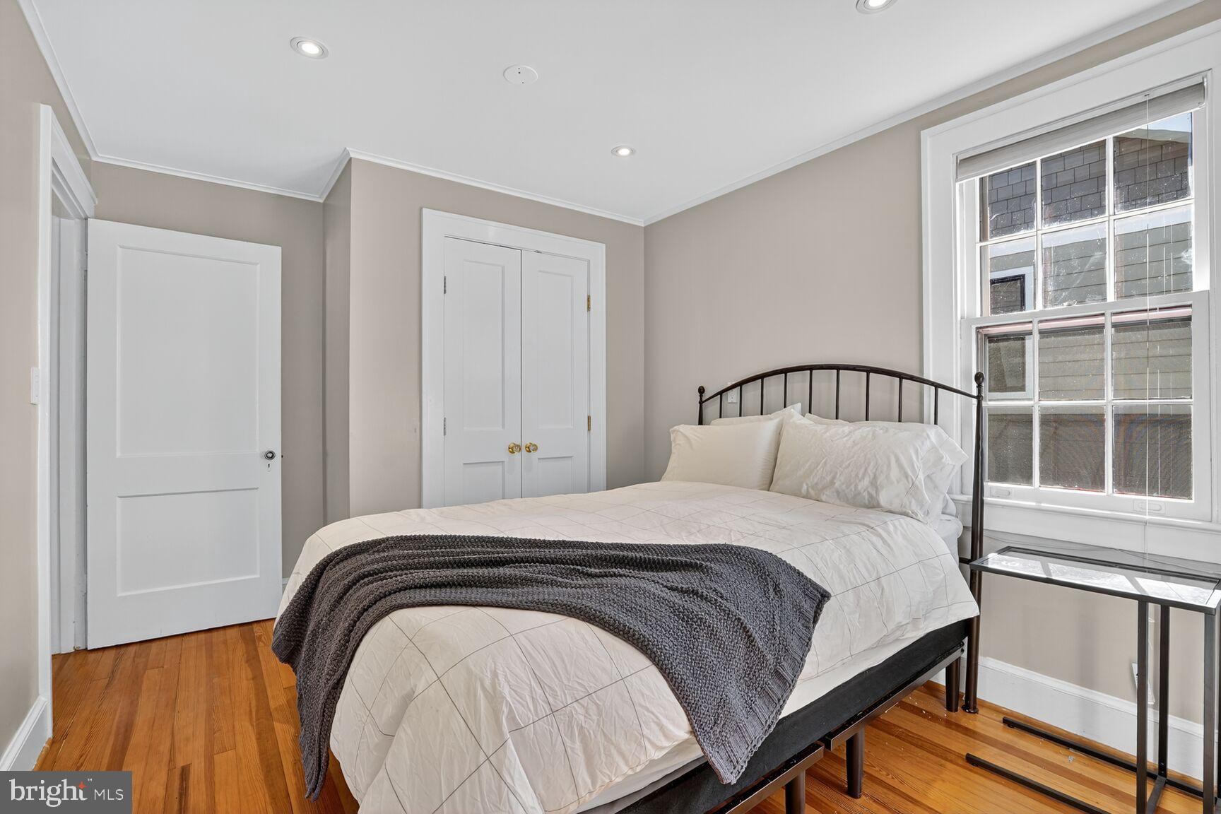 LEEWAY GARDENS - Residential