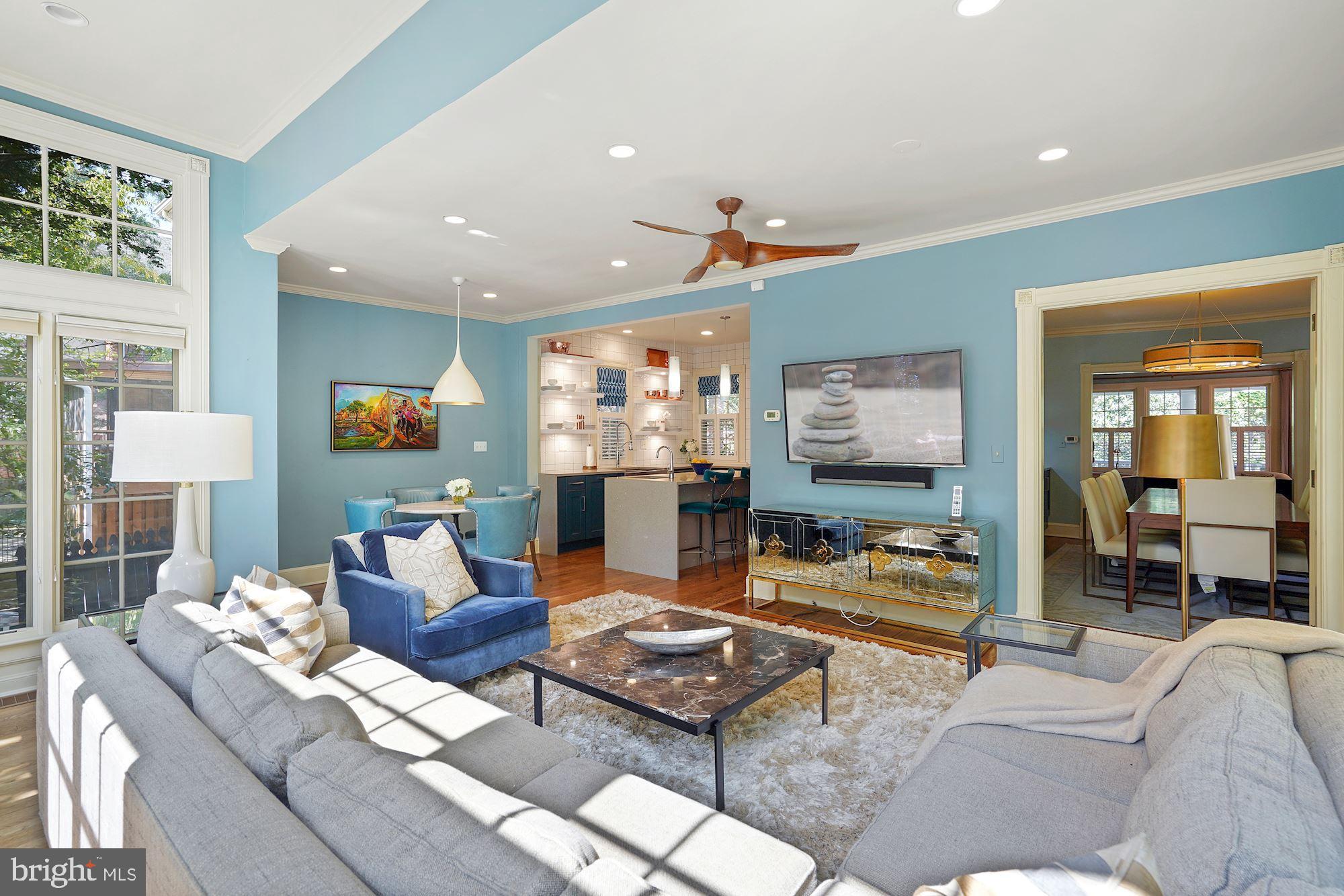 WOODLEY PARK - Residential
