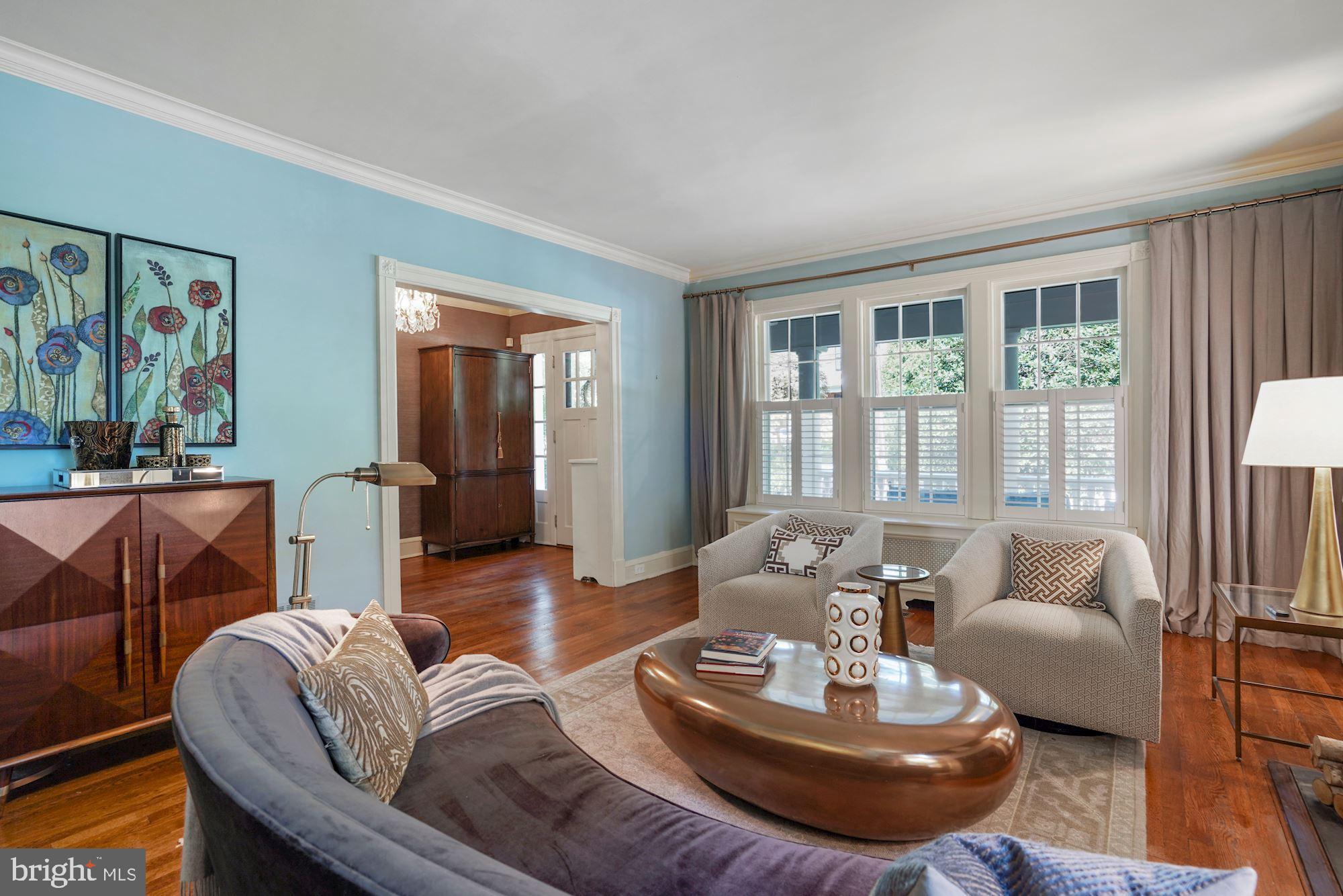 WOODLEY PARK - Residential