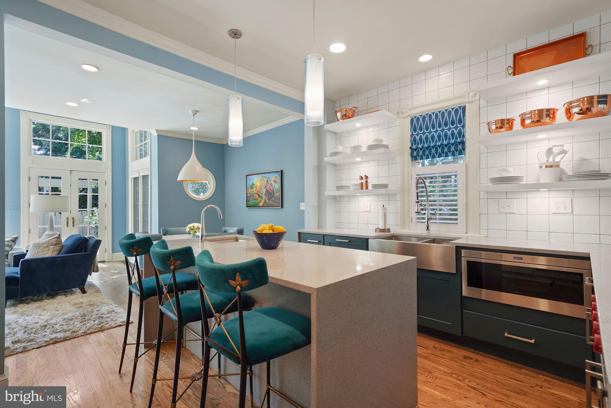 WOODLEY PARK - Residential