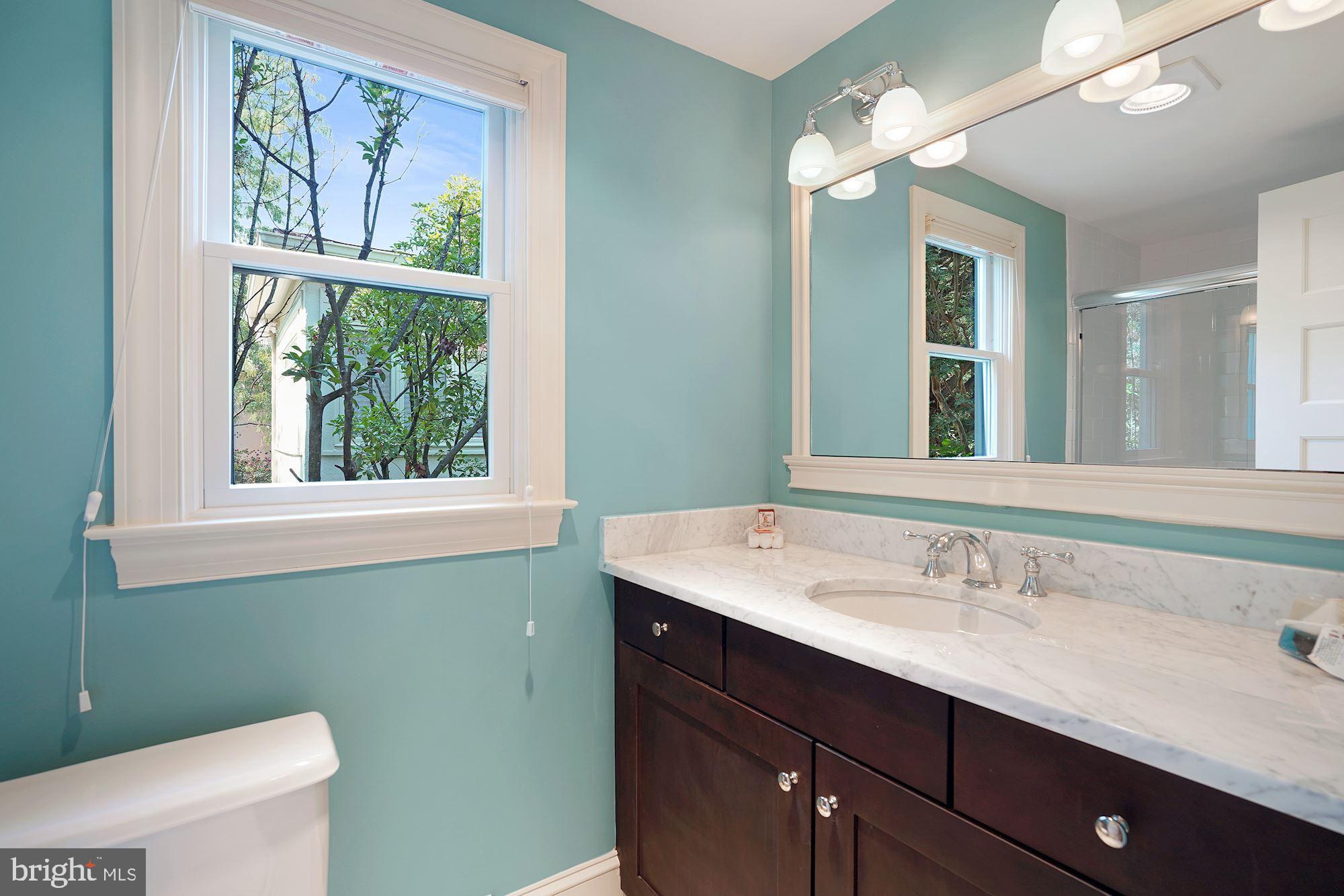 WOODLEY PARK - Residential