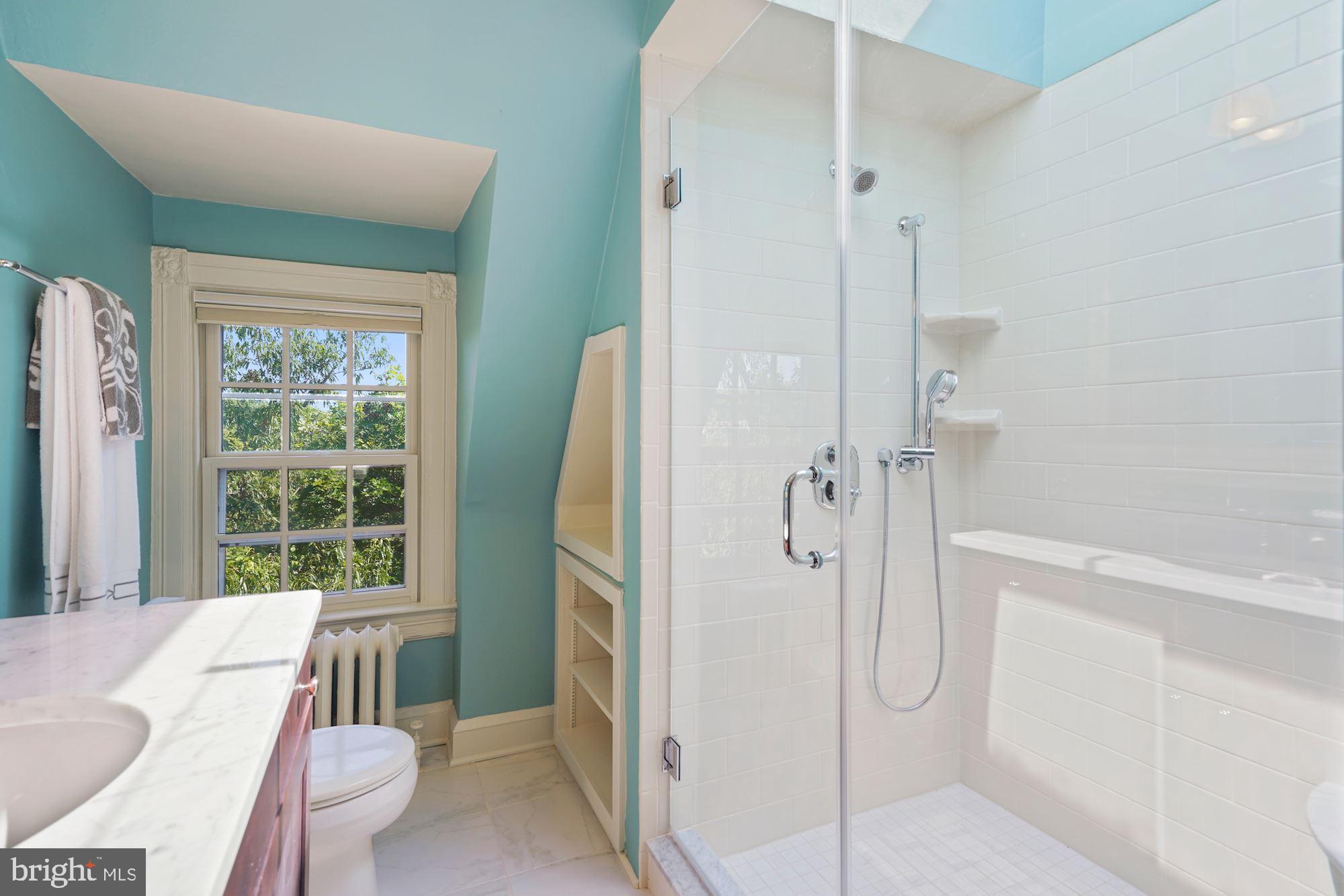 WOODLEY PARK - Residential