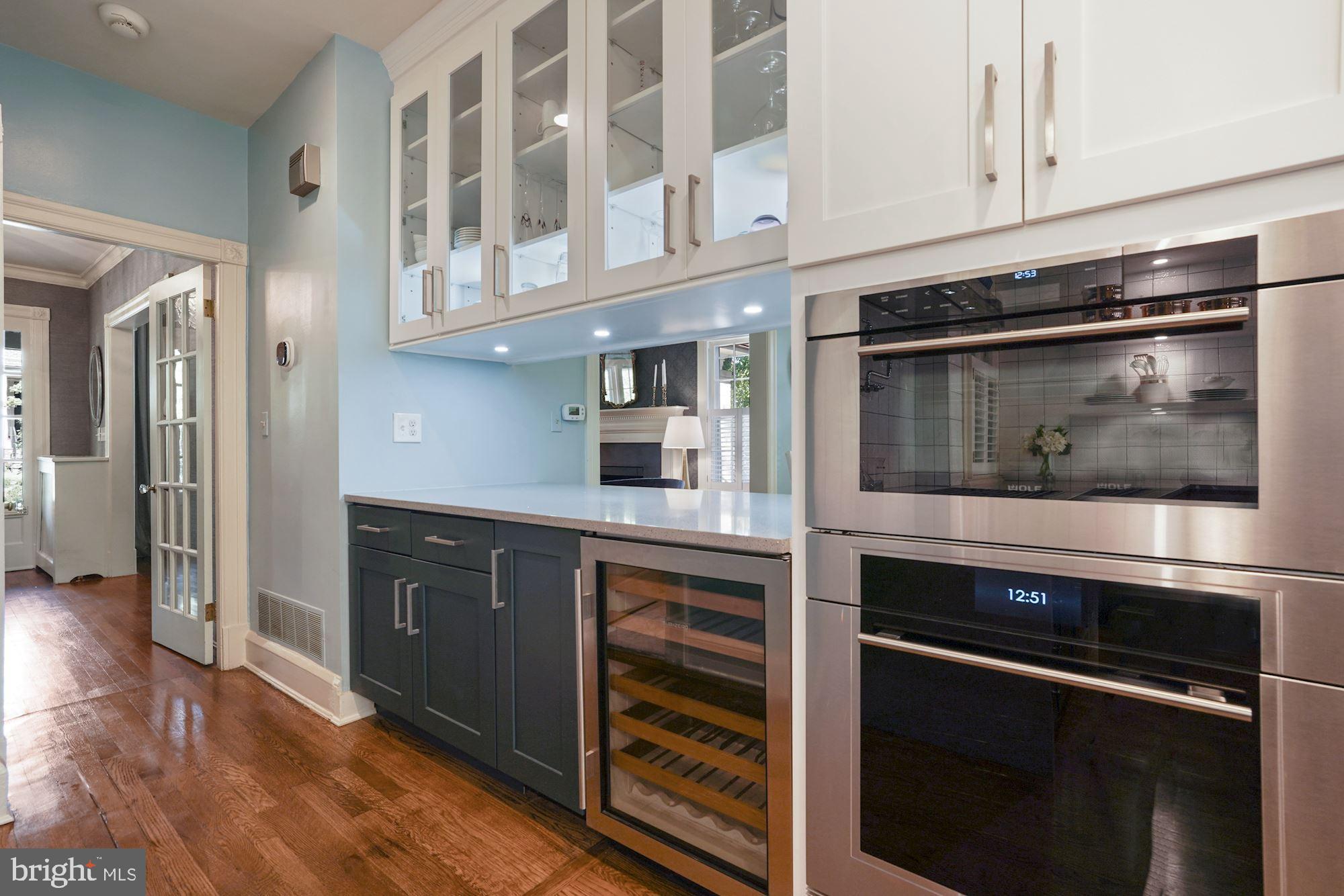WOODLEY PARK - Residential
