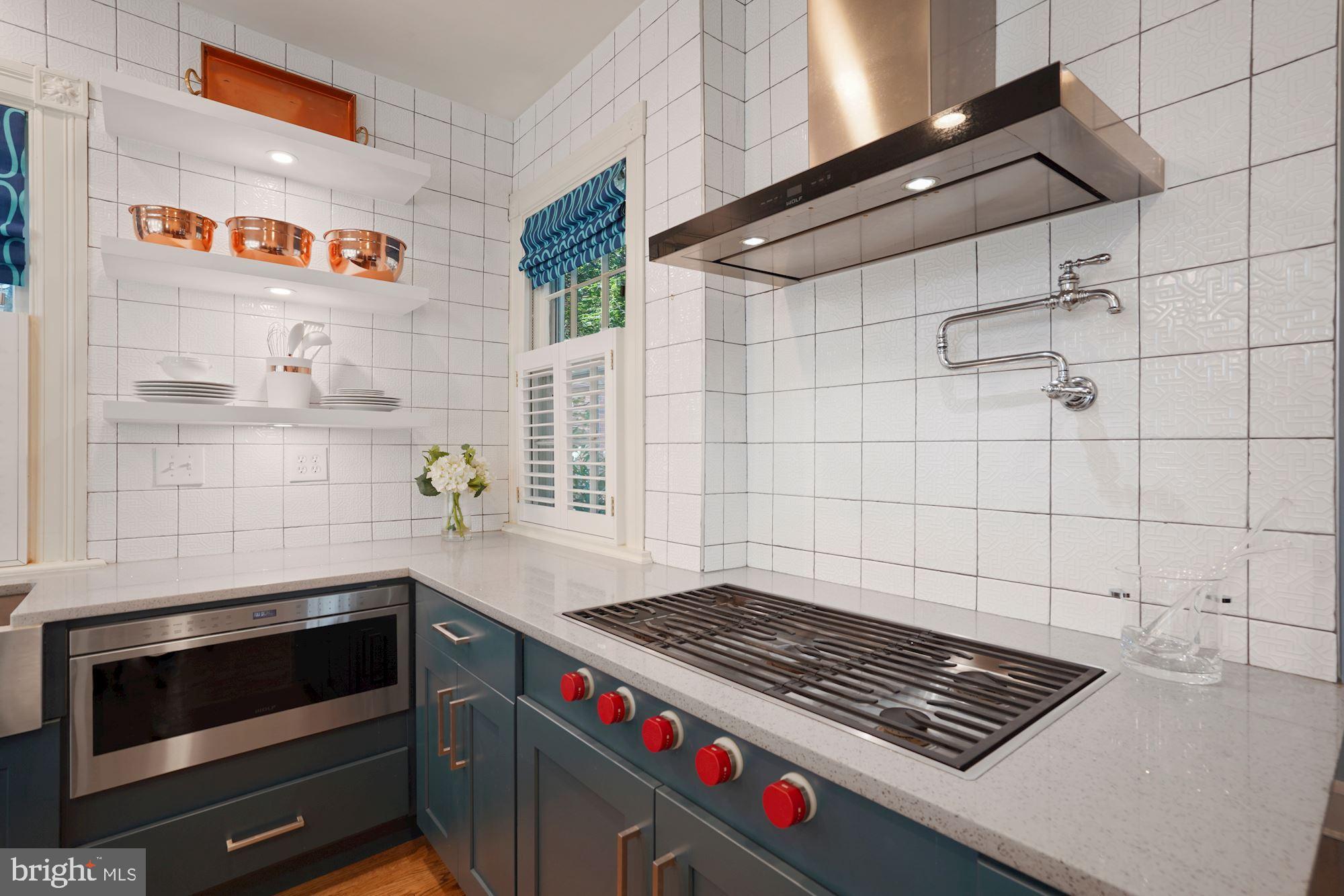 WOODLEY PARK - Residential