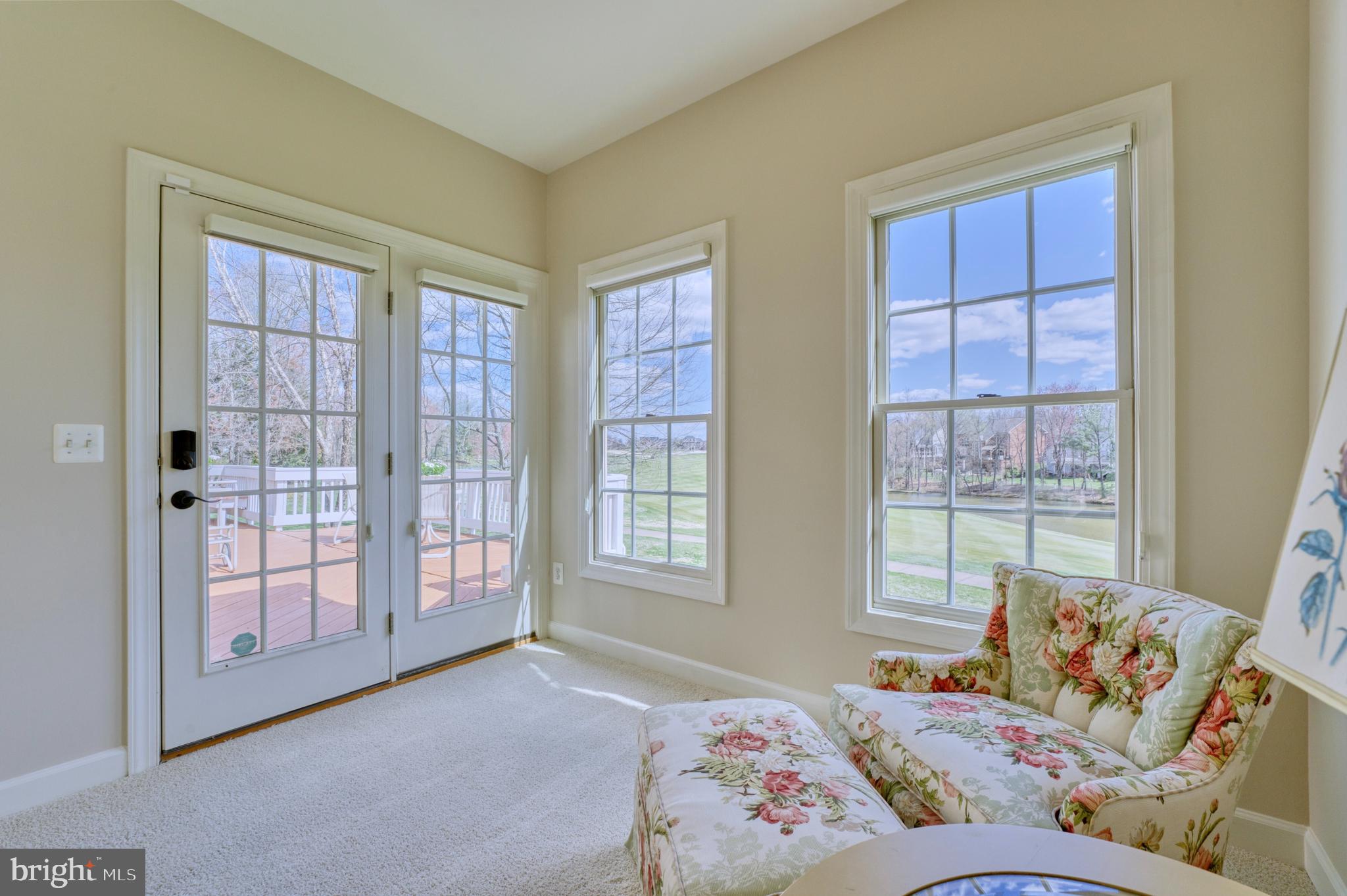 RIVER CREEK - Residential