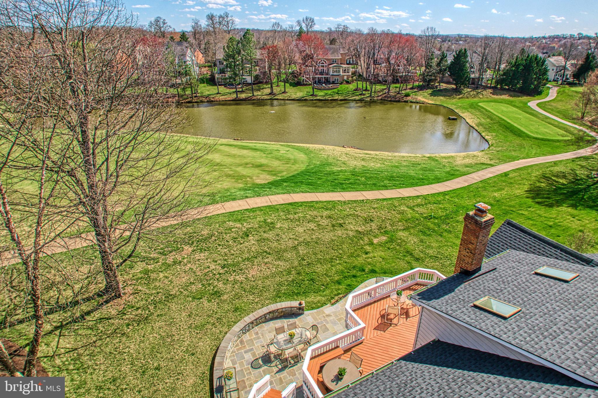 RIVER CREEK - Residential