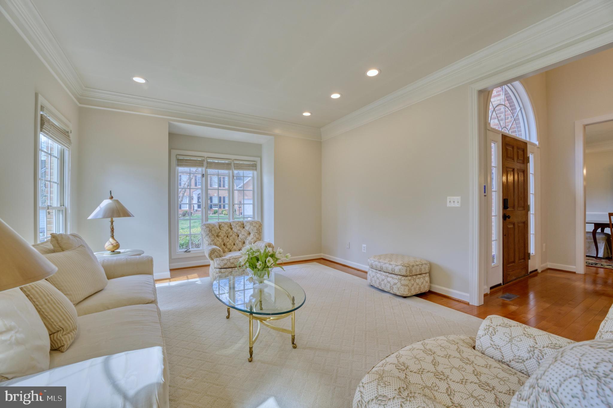 RIVER CREEK - Residential