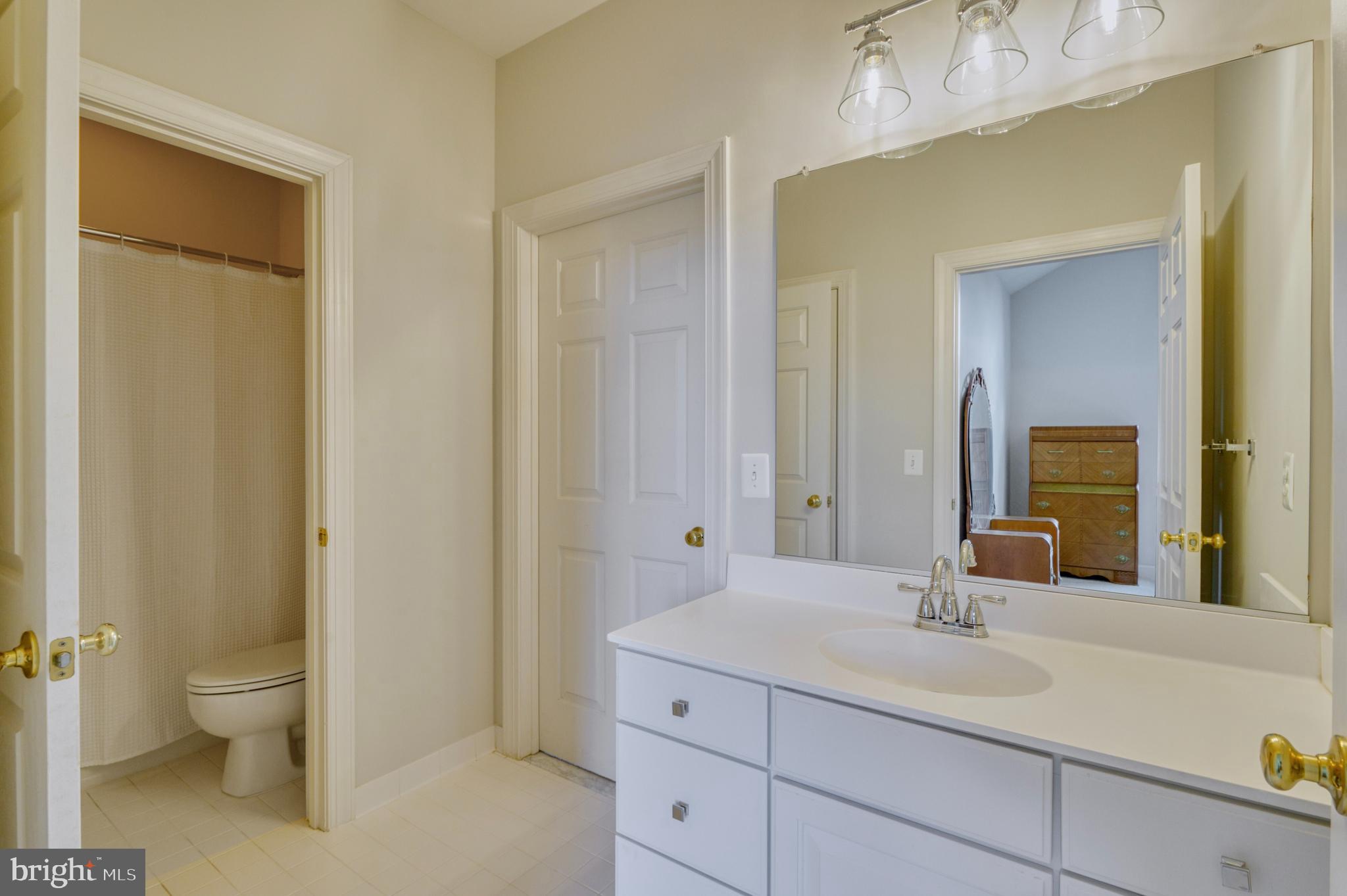 RIVER CREEK - Residential