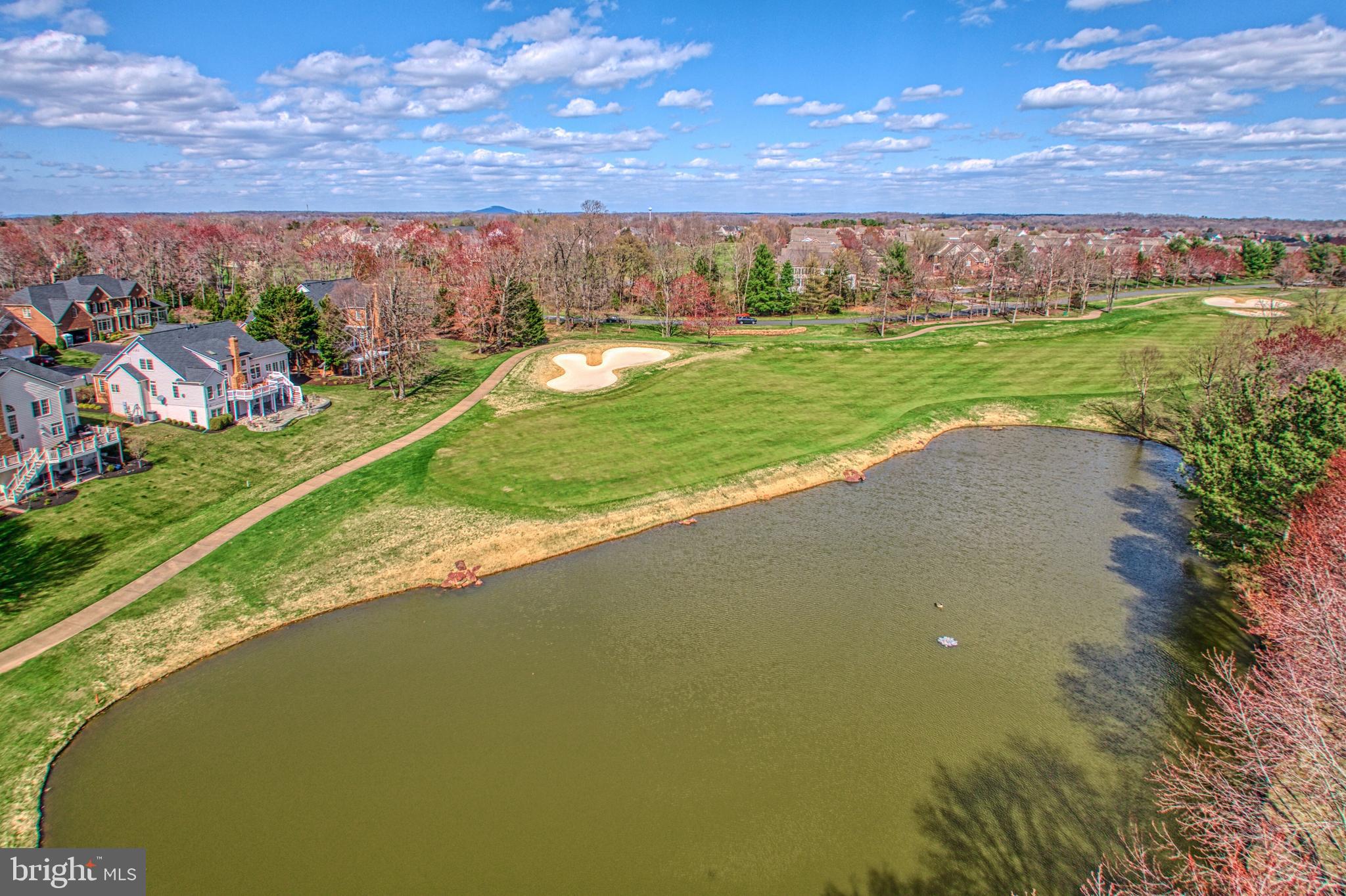 RIVER CREEK - Residential