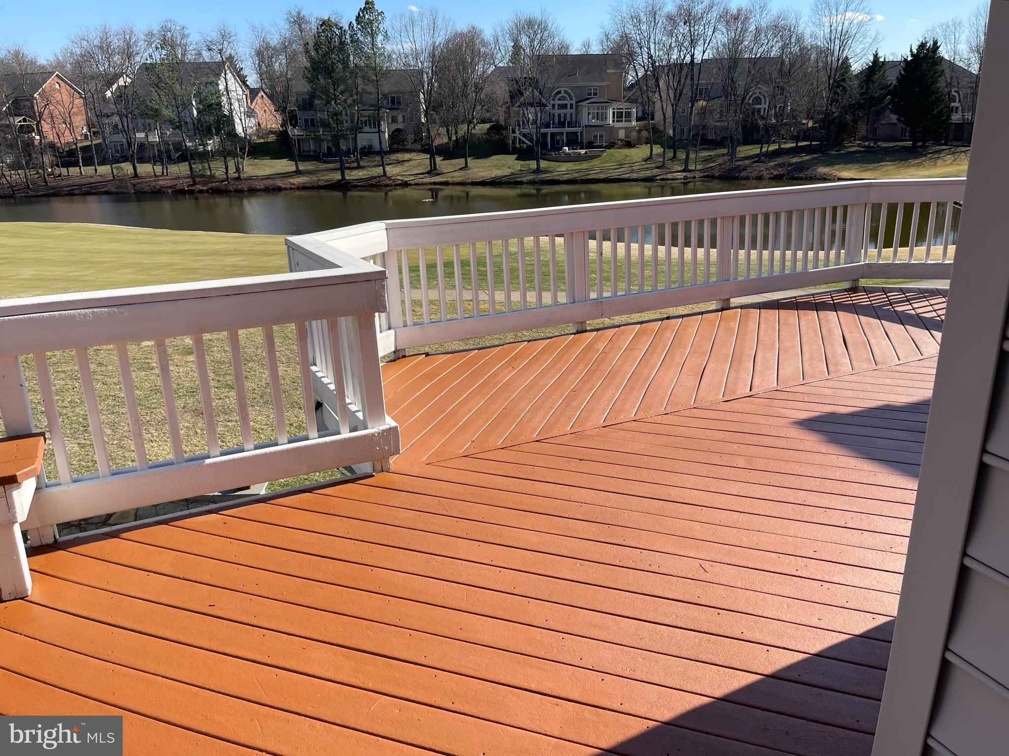 RIVER CREEK - Residential