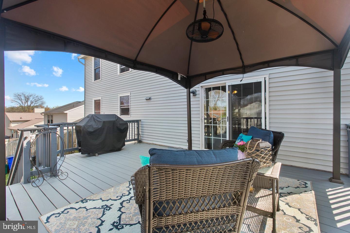 MAYFIELD MANOR - Residential Lease