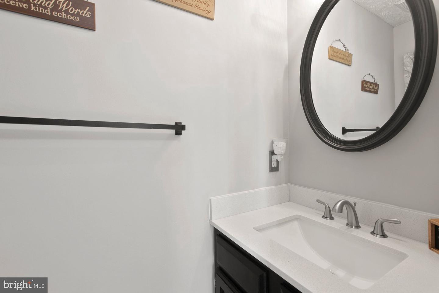 MAYFIELD MANOR - Residential Lease