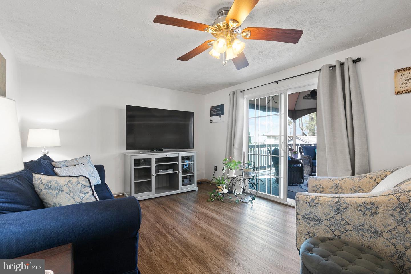 MAYFIELD MANOR - Residential Lease