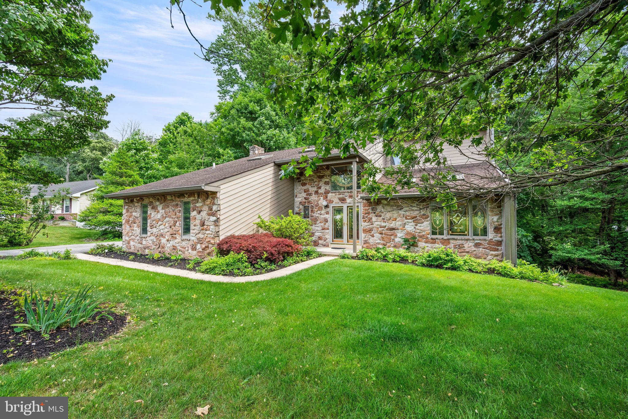 GROVE HILL FARMS - Residential