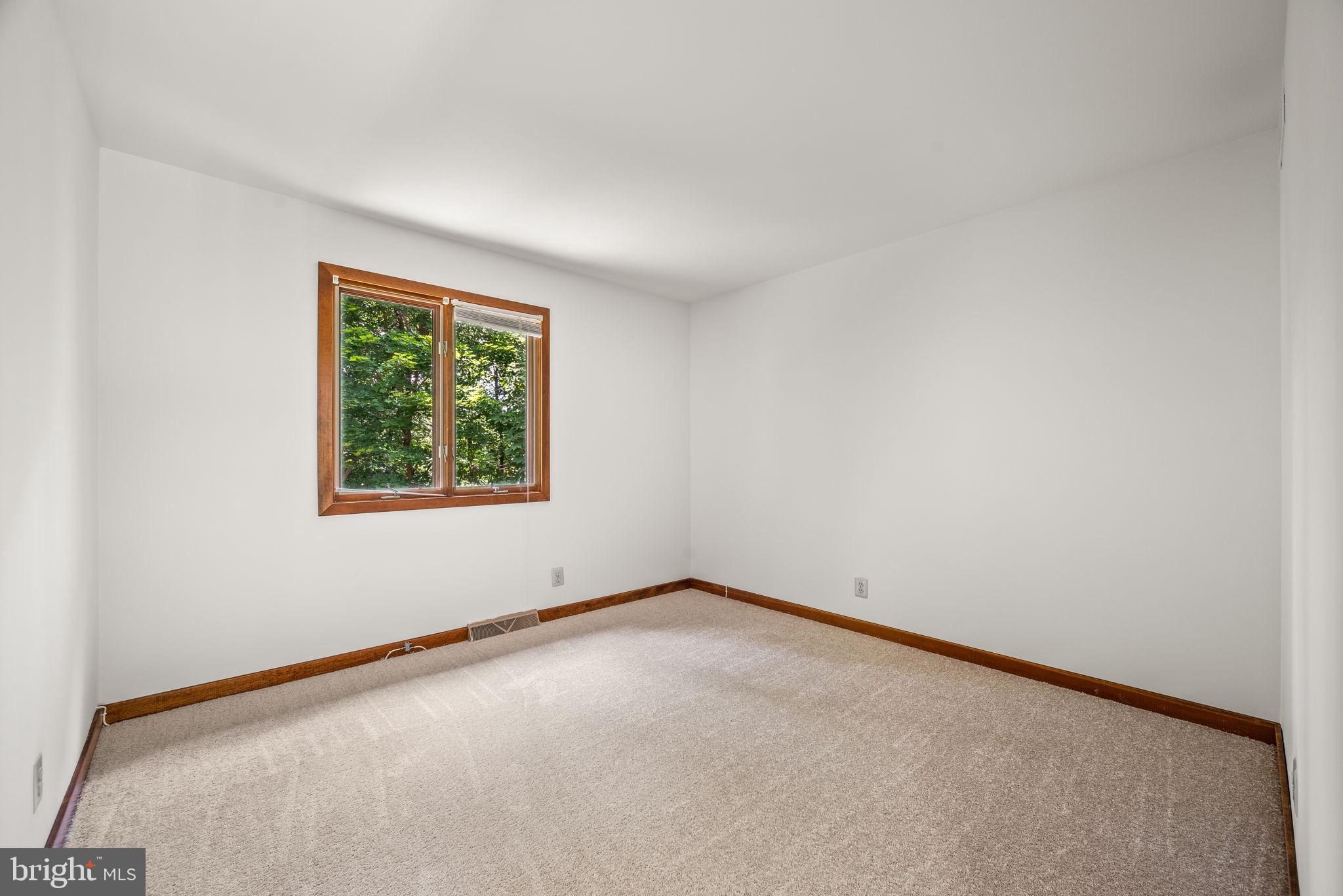 GROVE HILL FARMS - Residential