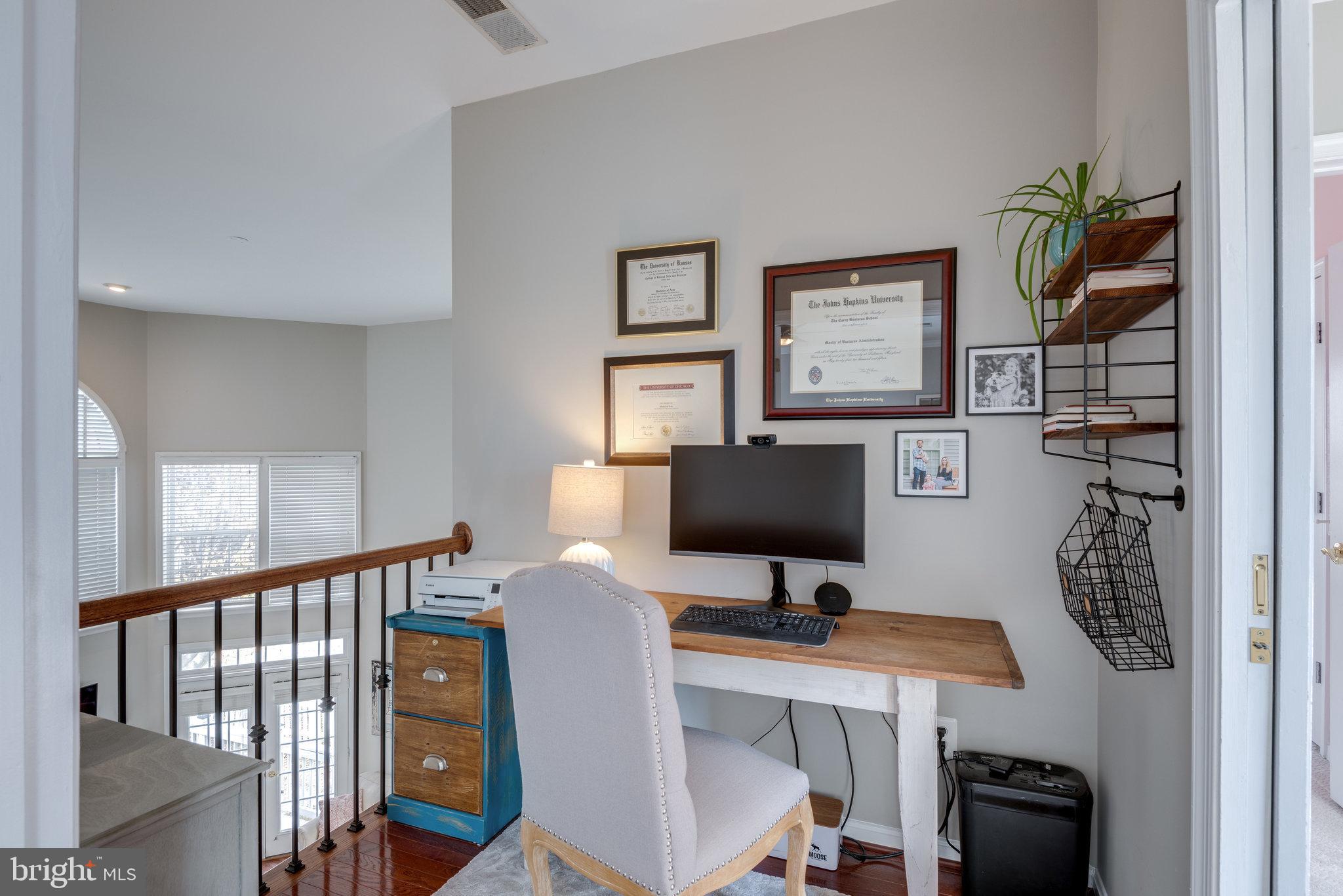 SIGNATURE AT BROADLANDS - Residential