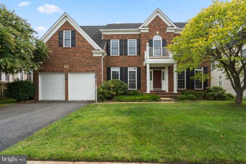 Homes For Rent - 43331 Hollybank Place<br/> CHANTILLY, VA 20152