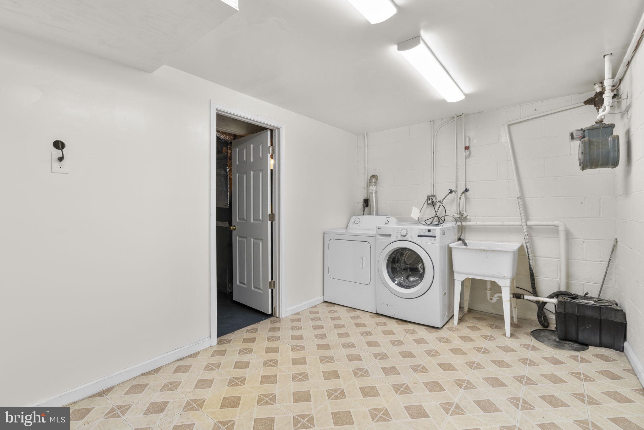 WEST SEVERNA PARK - Residential