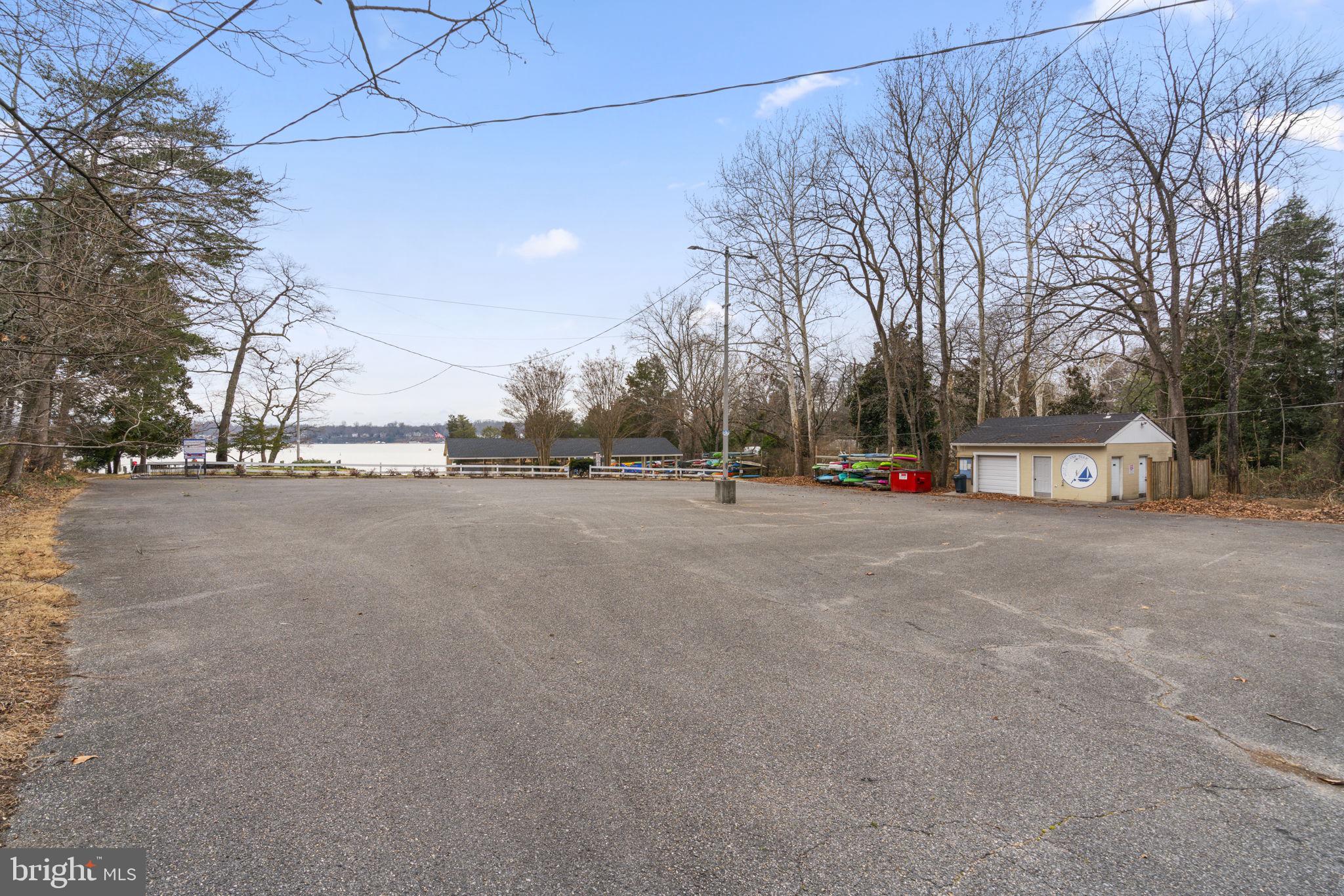 WEST SEVERNA PARK - Residential