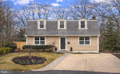 304 FOREST COURT SEVERNA PARK MD 21146