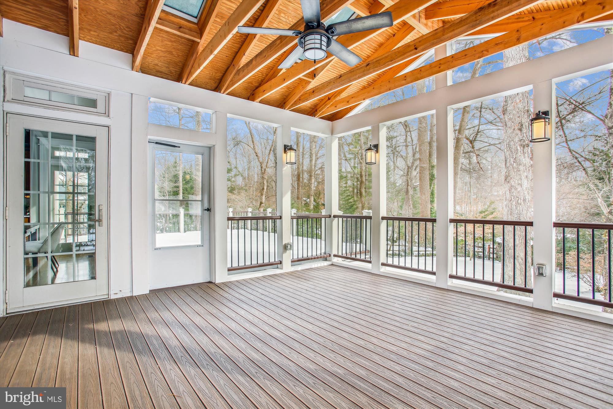 RICH E LAND - Residential